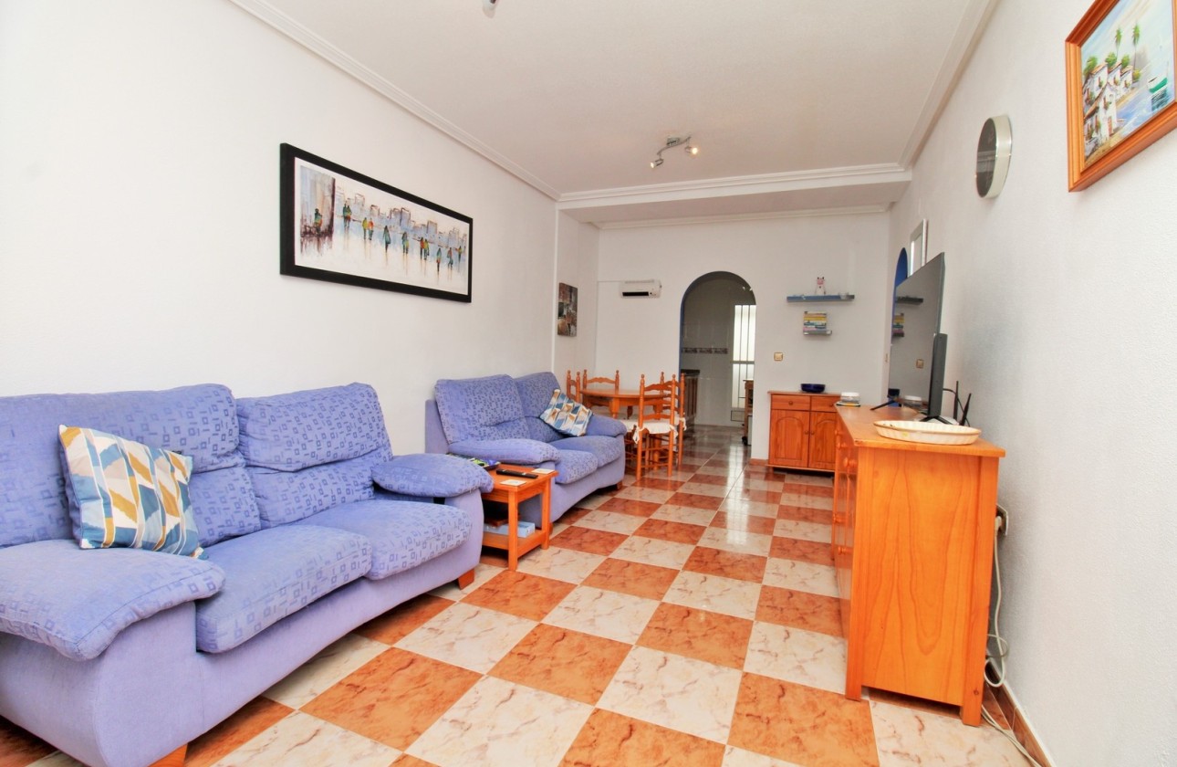 Herverkoop - Appartement / Flat -
La Zenia