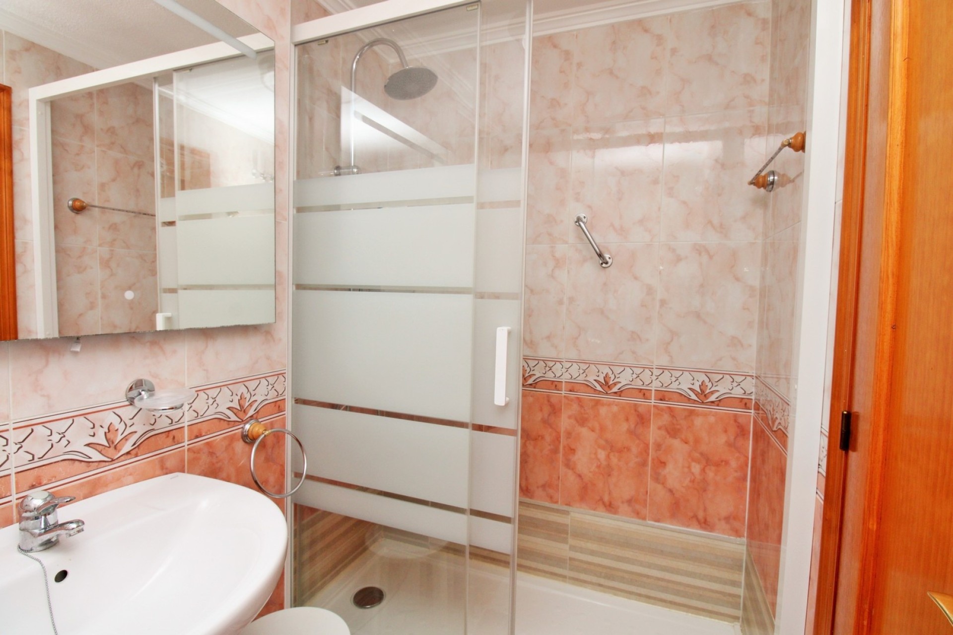 Herverkoop - Appartement / Flat -
La Zenia