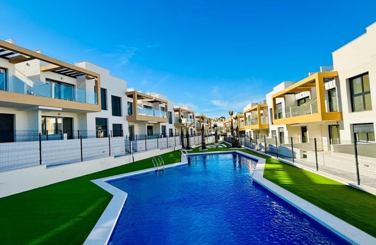 Herverkoop - Appartement / Flat -
Las Filipinas