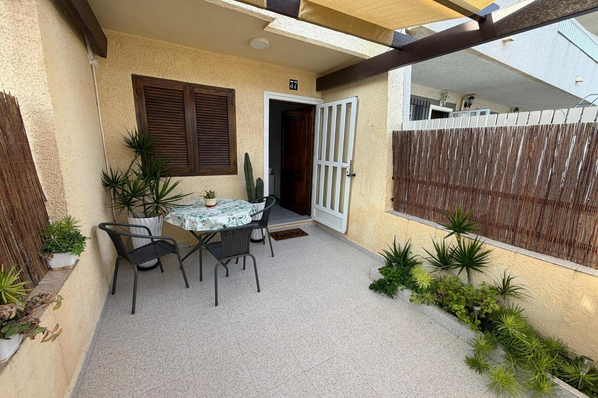 Herverkoop - Appartement / Flat -
Lo Pagan - La Puntica