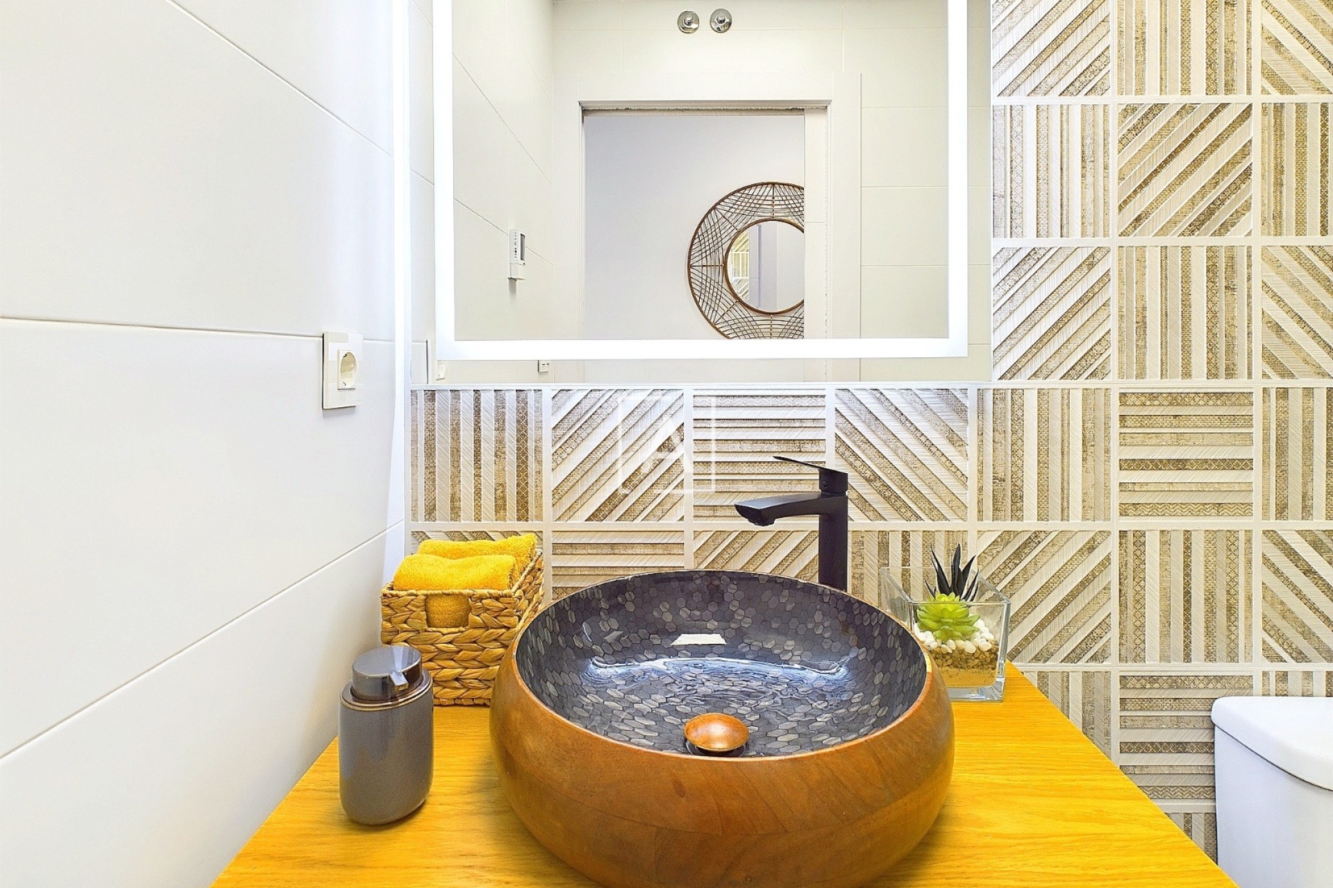 Herverkoop - Appartement / Flat -
Lo Pagan