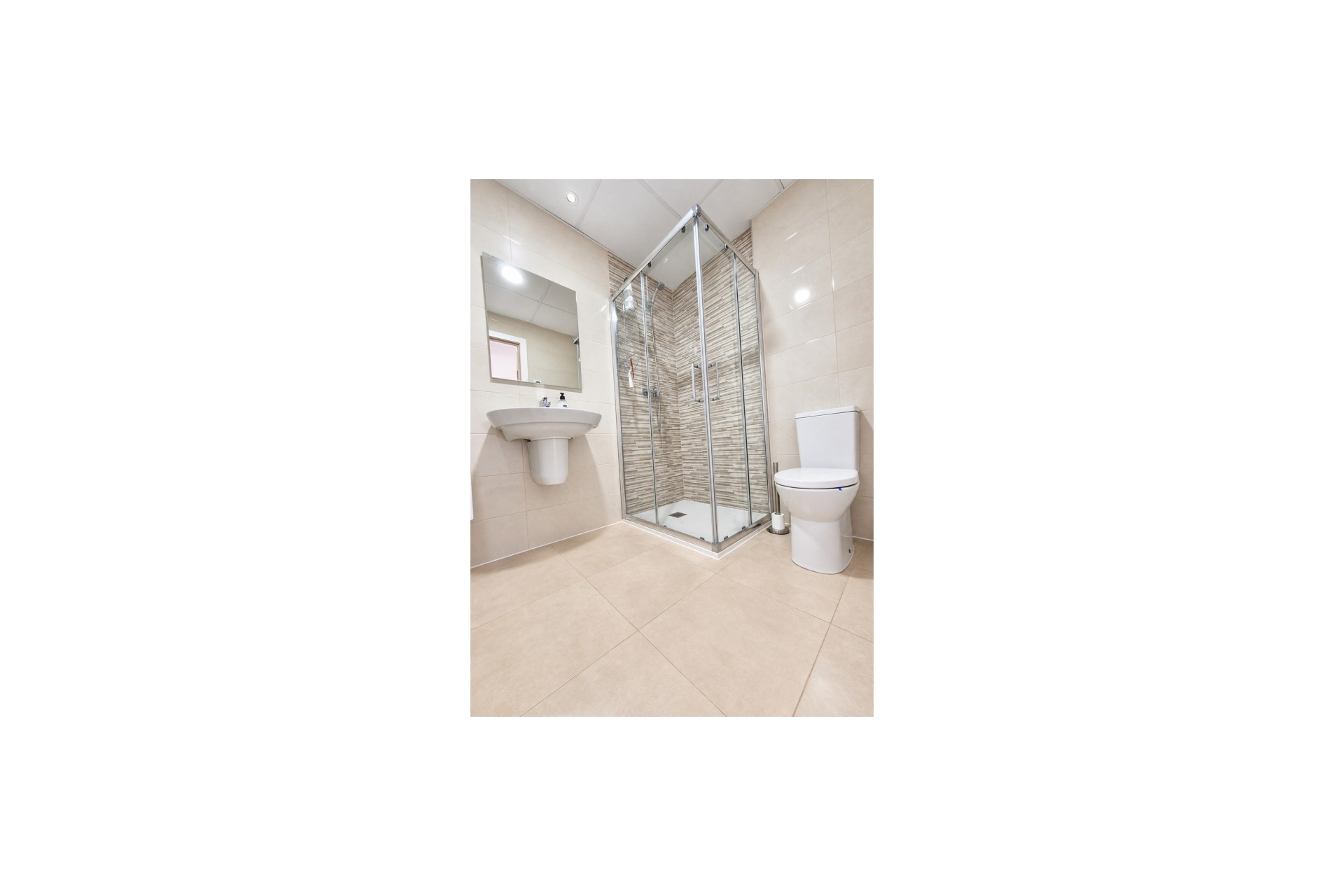 Herverkoop - Appartement / Flat -
Lomas de Cabo Roig