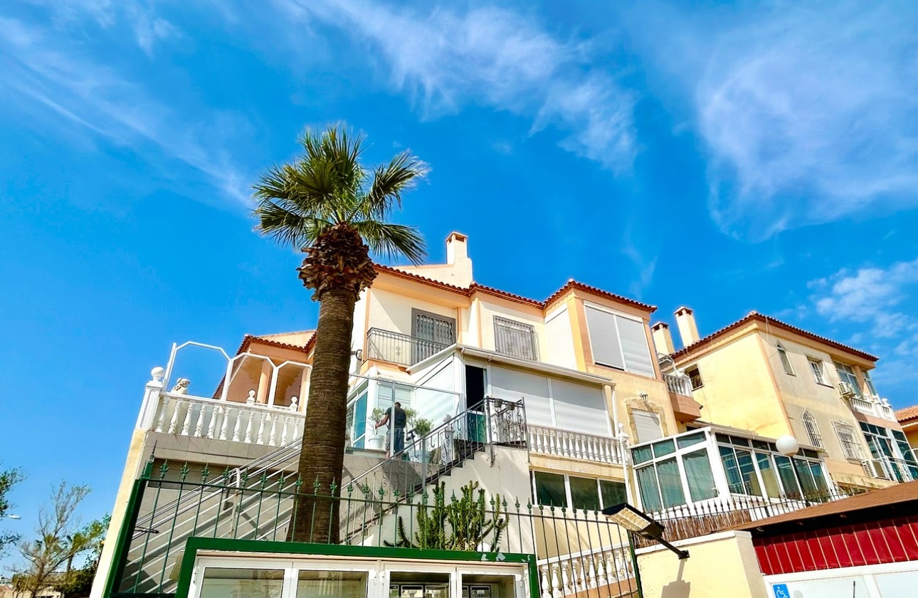 Herverkoop - Appartement / Flat -
Los Altos - Costa Blanca