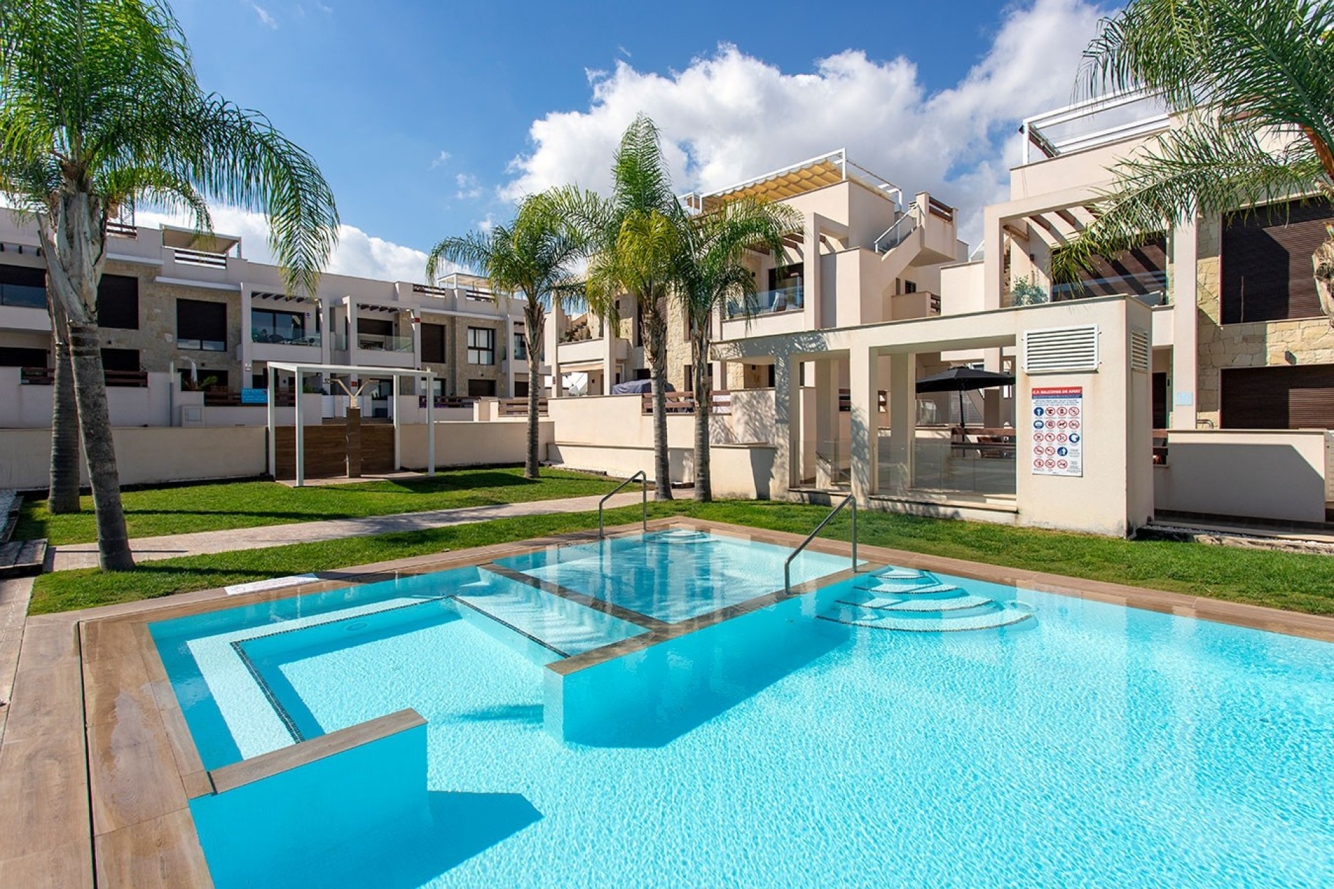 Herverkoop - Appartement / Flat -
Los Balcones - Los Altos del Edén - Torrevieja