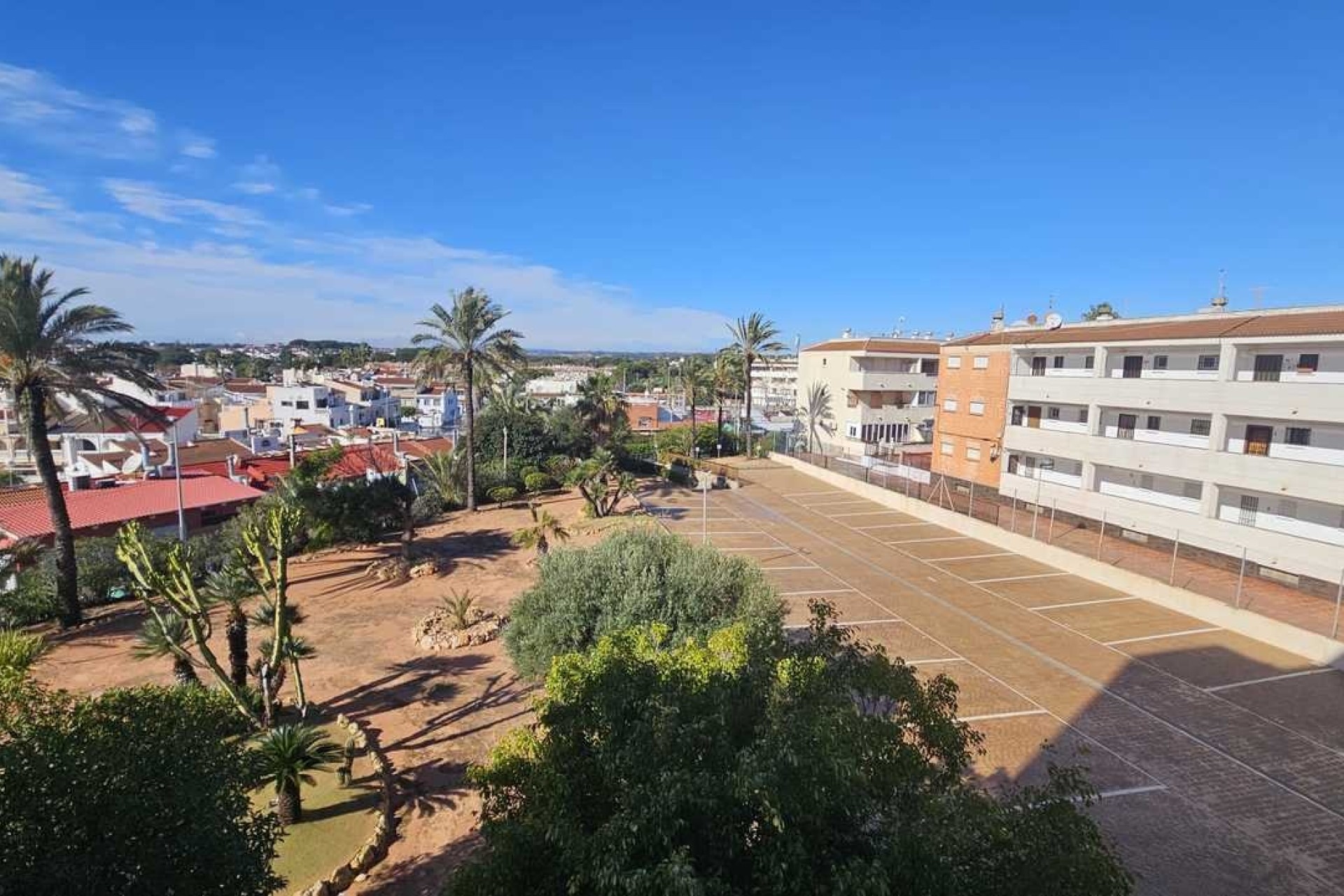 Herverkoop - Appartement / Flat -
Mil Palmeras - Costa Blanca