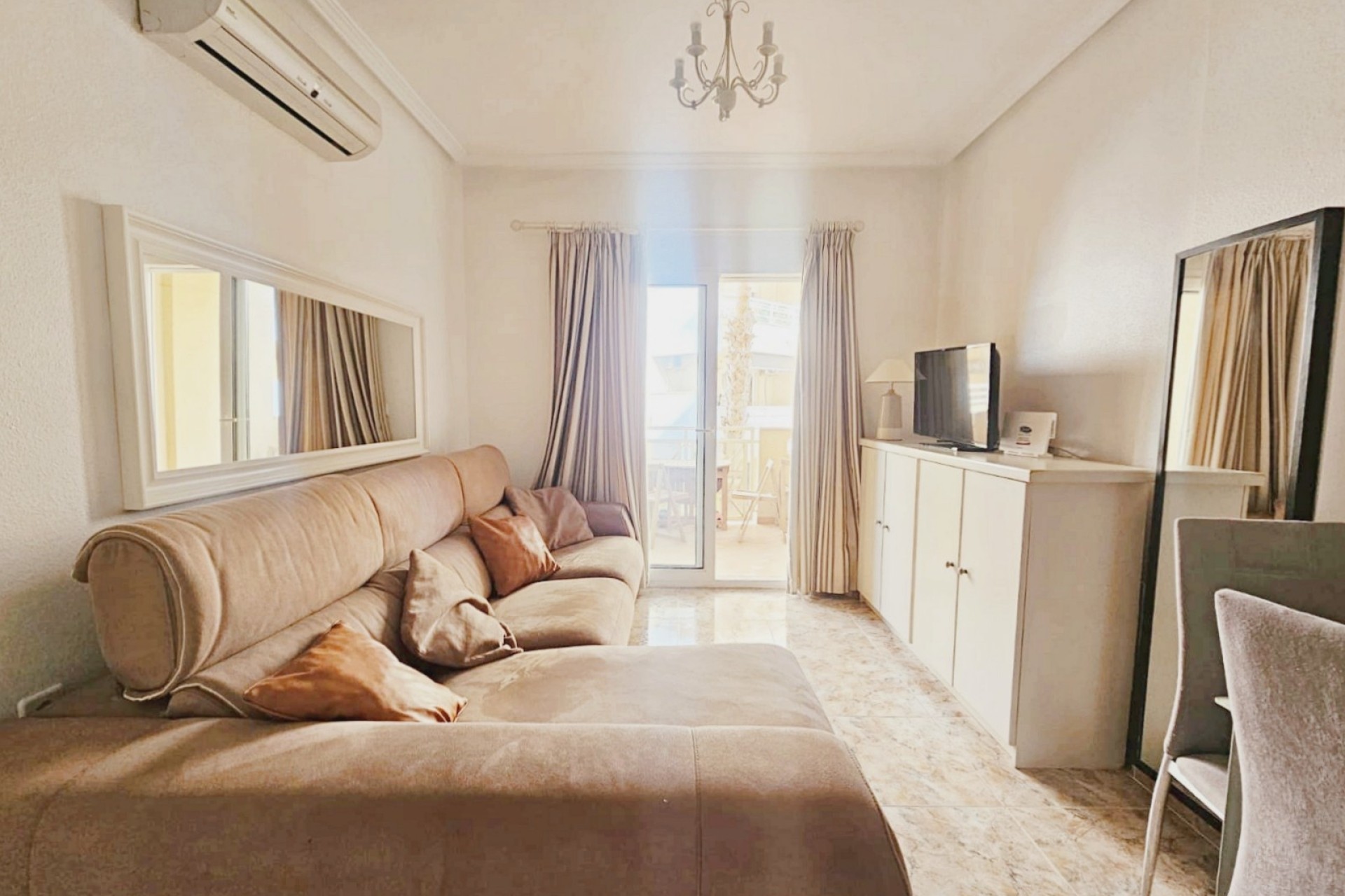 Herverkoop - Appartement / Flat -
Orihuela Costa - Agua Marina
