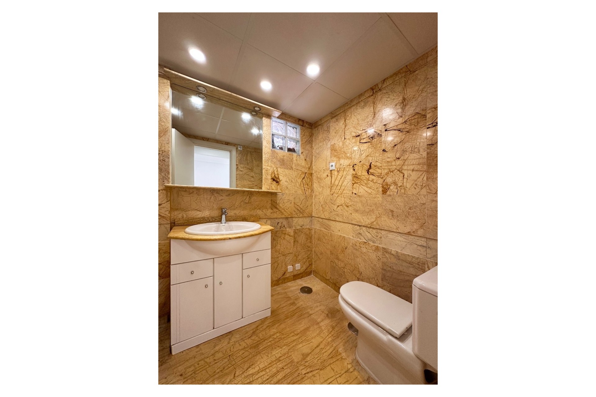 Herverkoop - Appartement / Flat -
Orihuela Costa - Agua Marina