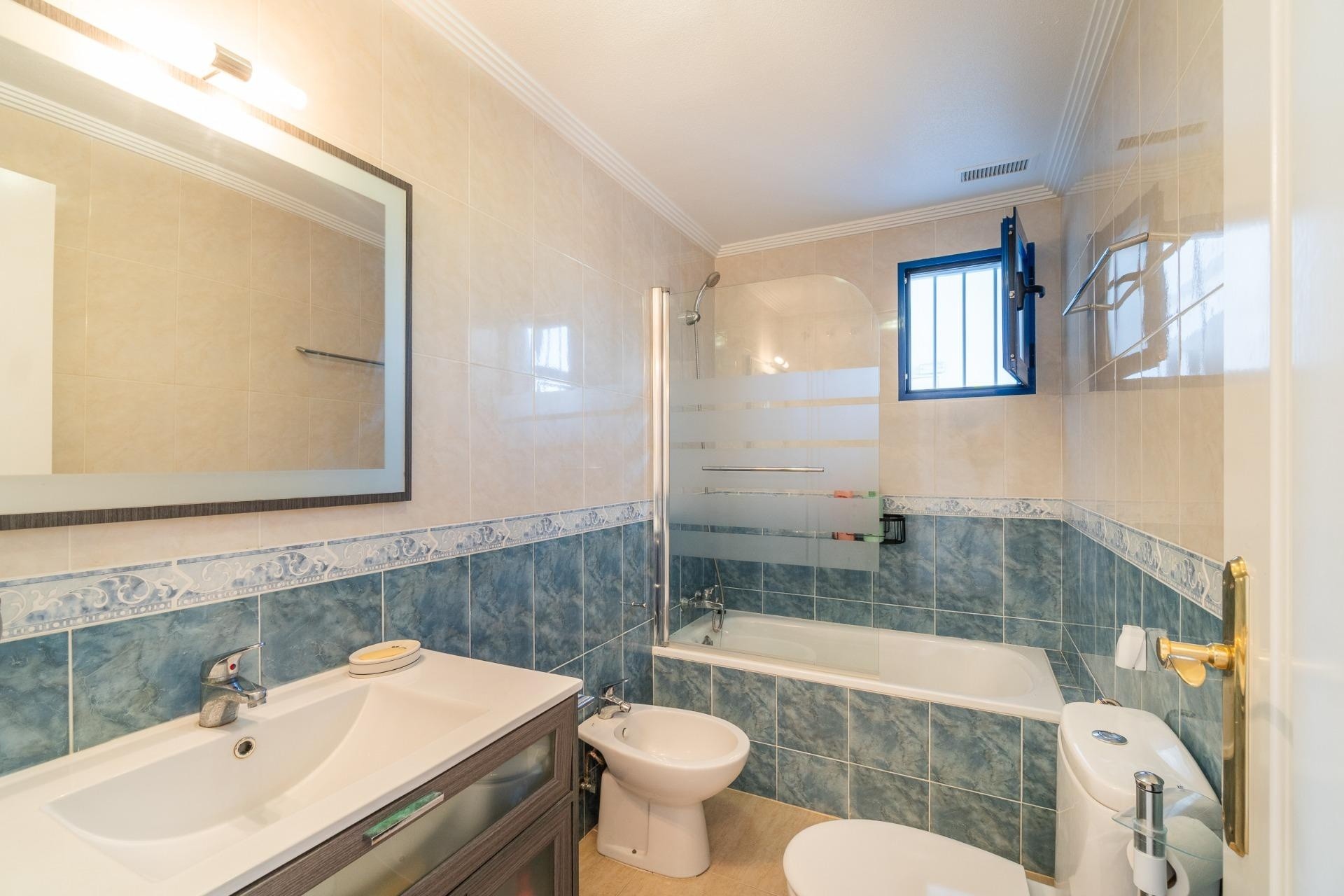 Herverkoop - Appartement / Flat -
Orihuela Costa - Altos de Campoamor