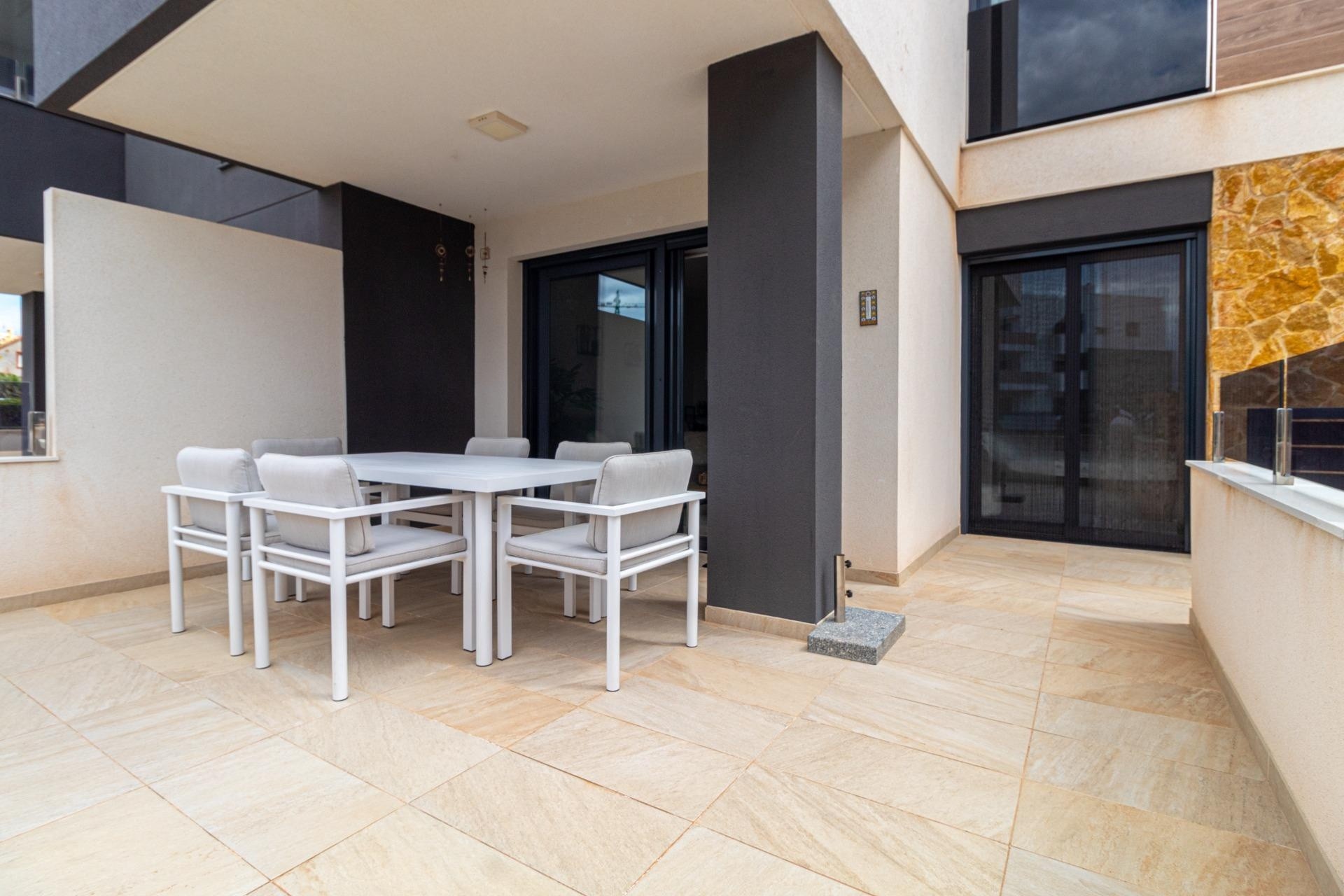 Herverkoop - Appartement / Flat -
Orihuela Costa - La Florida