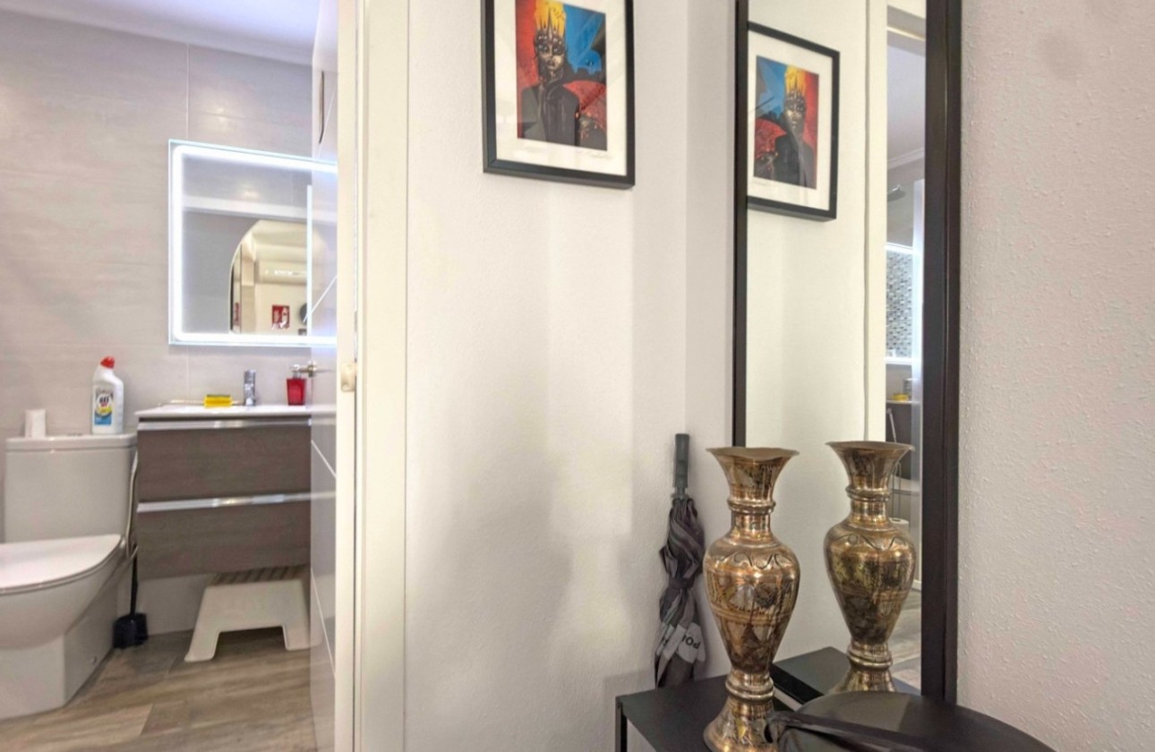 Herverkoop - Appartement / Flat -
Orihuela Costa - La Zenia