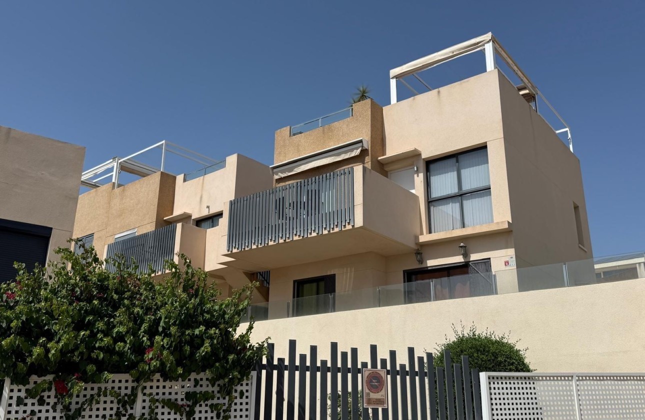 Herverkoop - Appartement / Flat -
Orihuela Costa - La Zenia