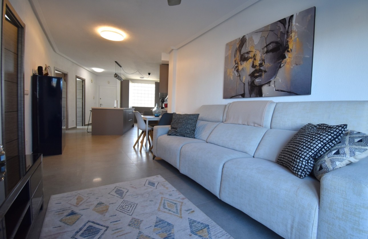 Herverkoop - Appartement / Flat -
Orihuela Costa - Las Filipinas