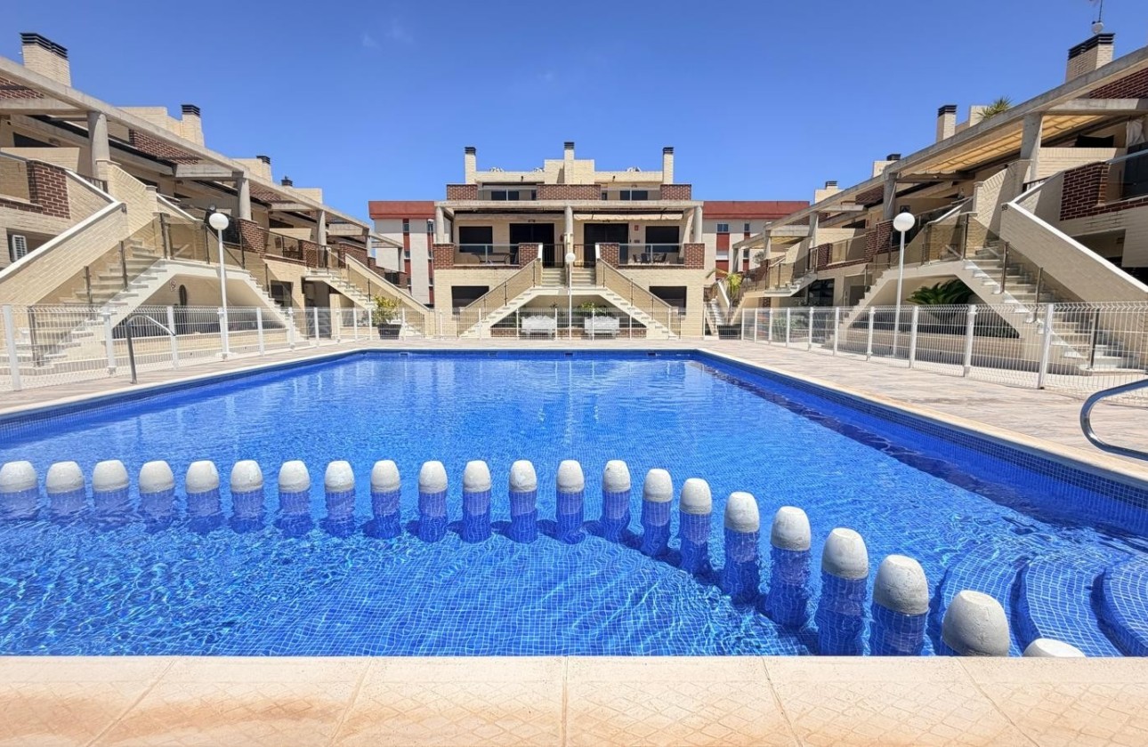 Herverkoop - Appartement / Flat -
Orihuela Costa - Lomas de Cabo Roig