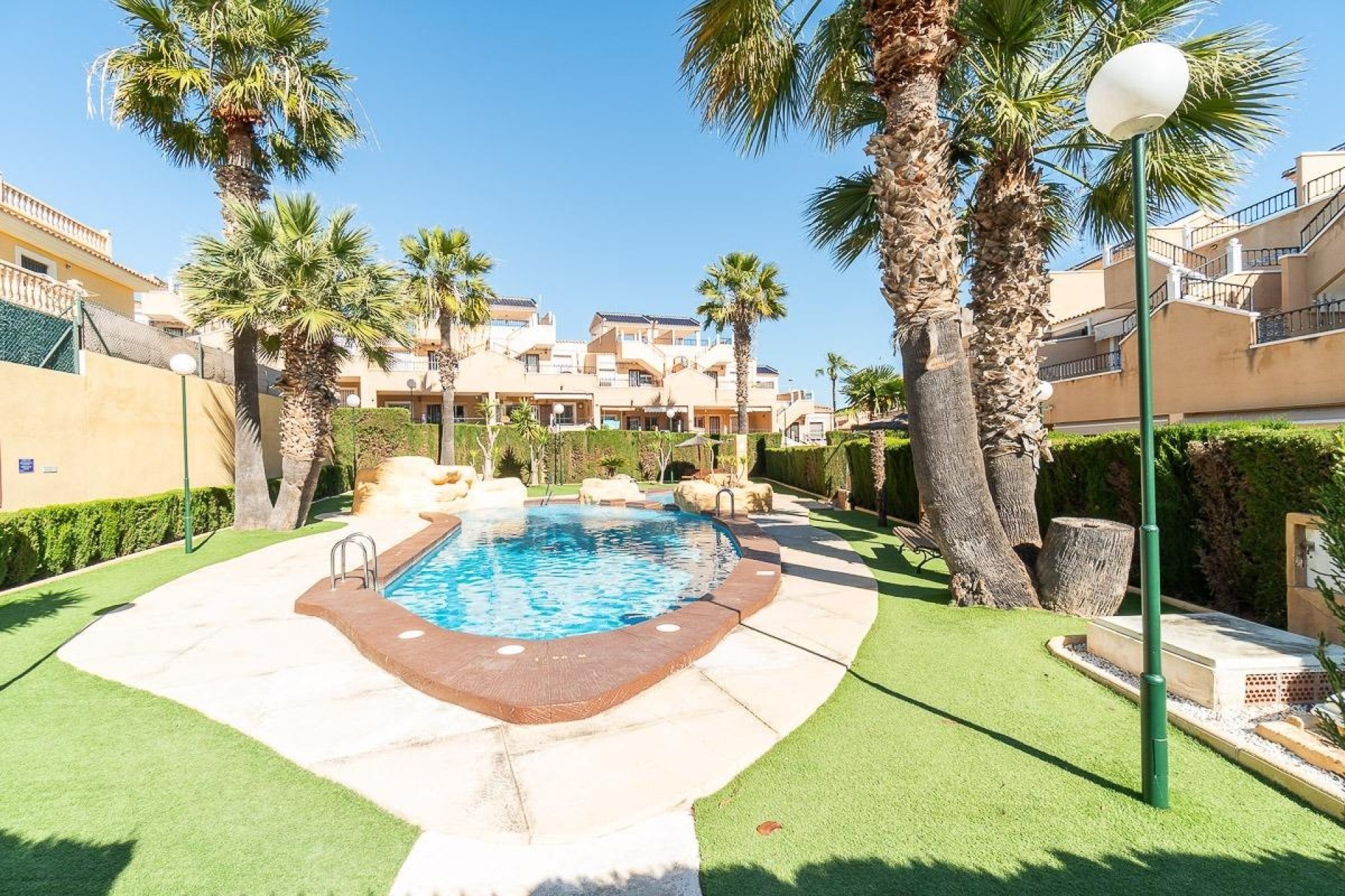 Herverkoop - Appartement / Flat -
Orihuela Costa - Los Almendros-La Florida