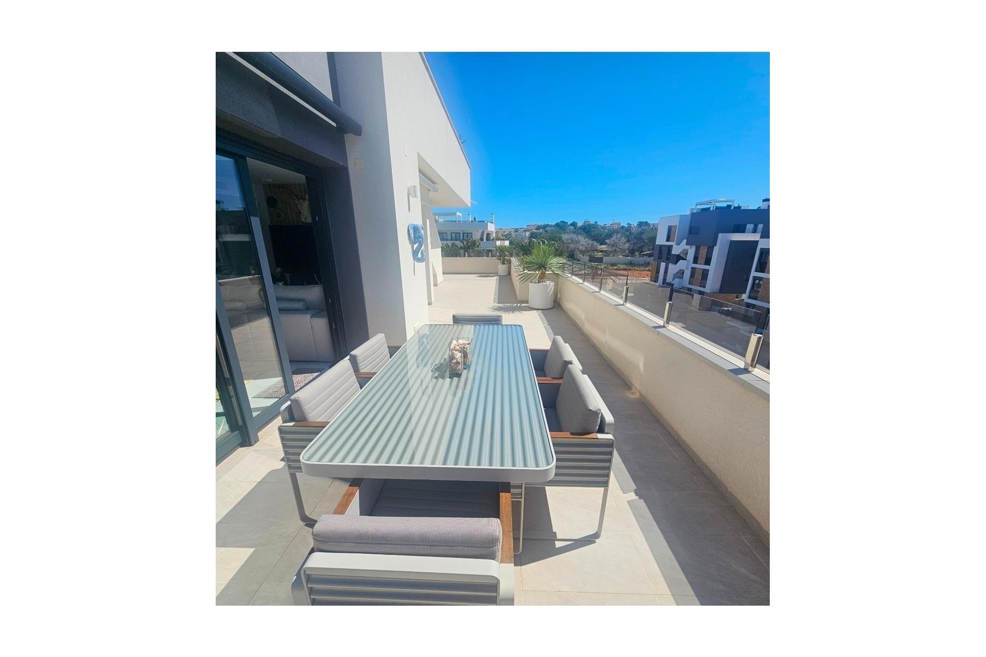 Herverkoop - Appartement / Flat -
Orihuela Costa - Los Almendros-la Florida