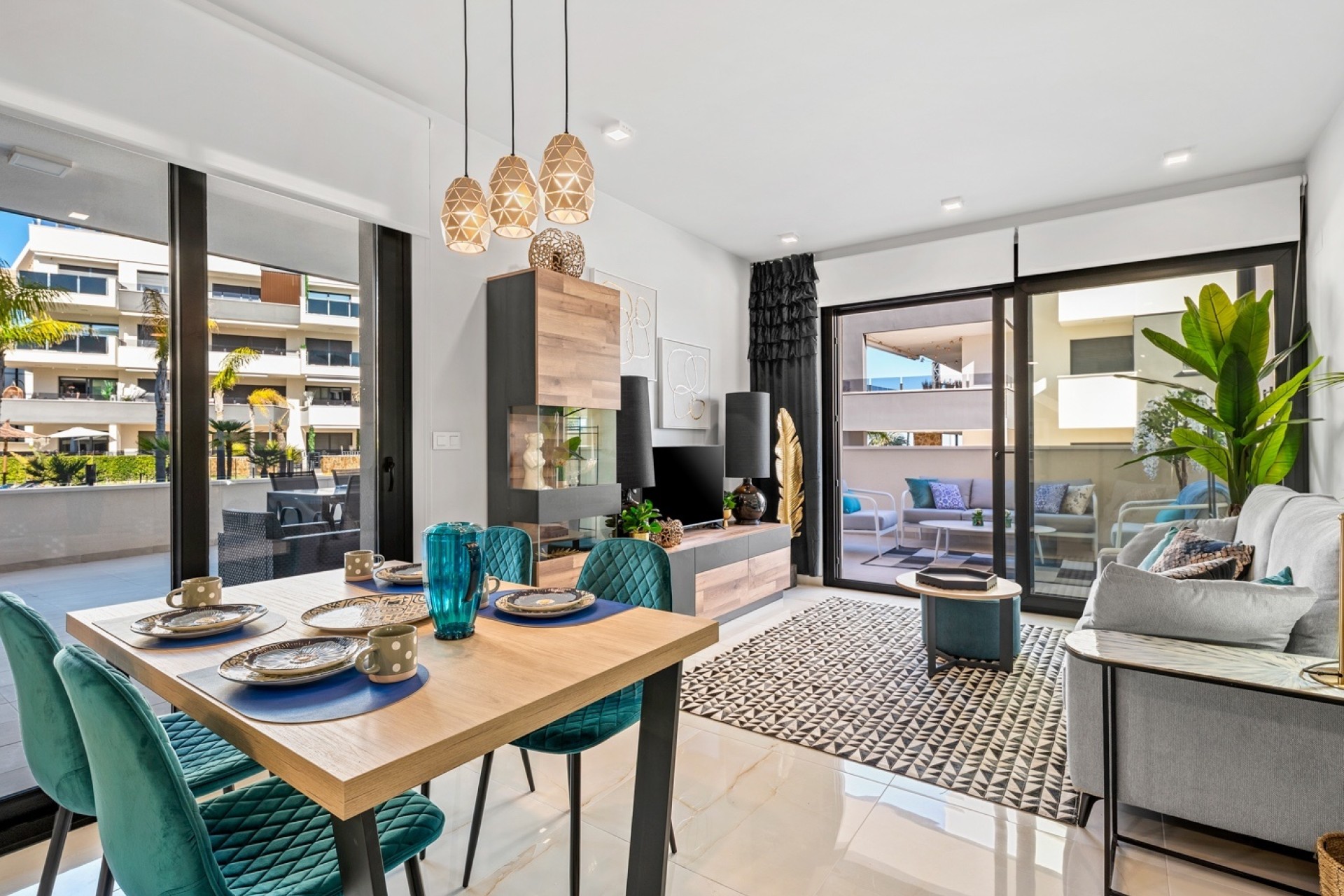 Herverkoop - Appartement / Flat -
Orihuela Costa - Playa Flamenca