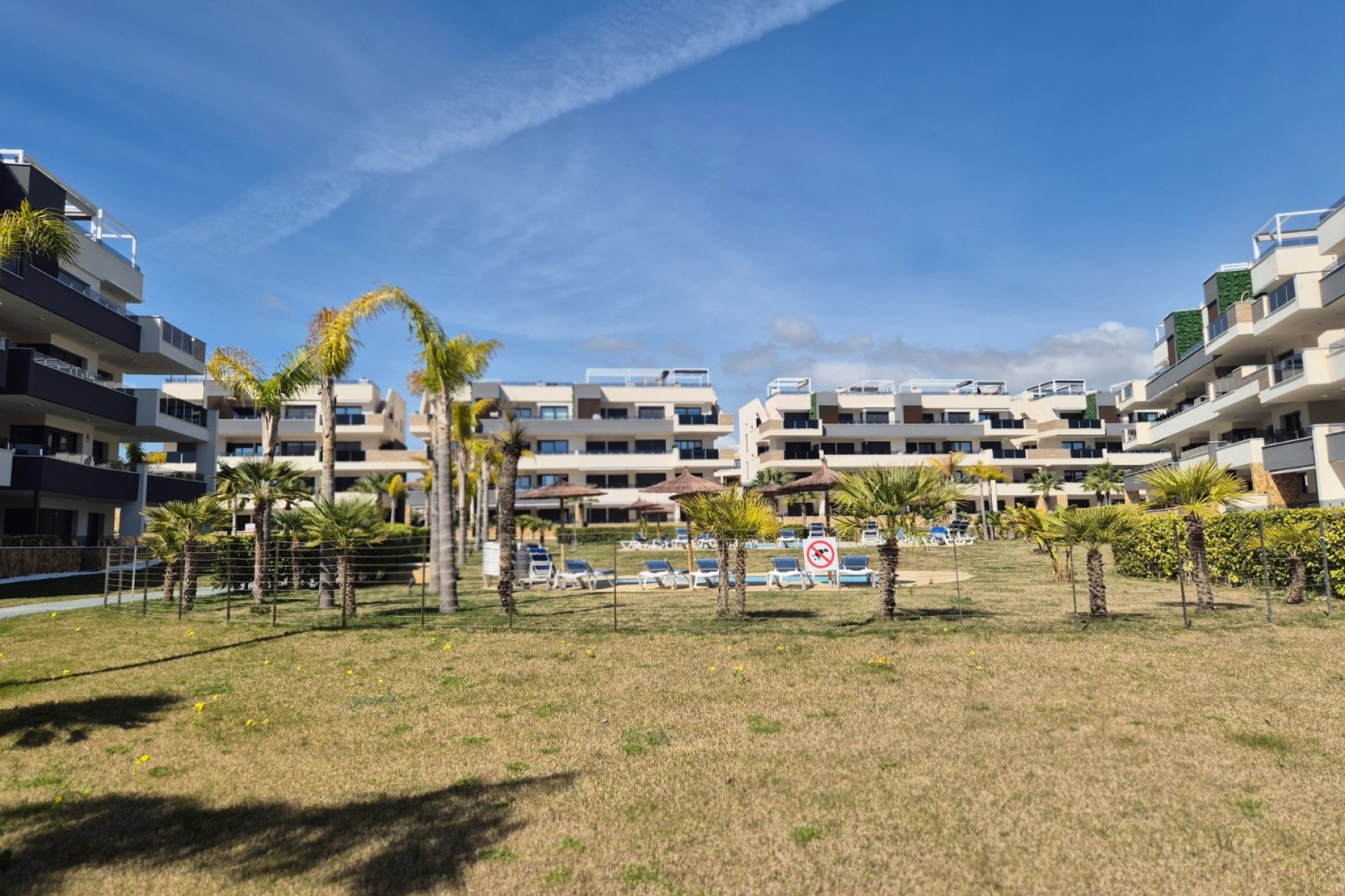 Herverkoop - Appartement / Flat -
Orihuela Costa - Playa Flamenca
