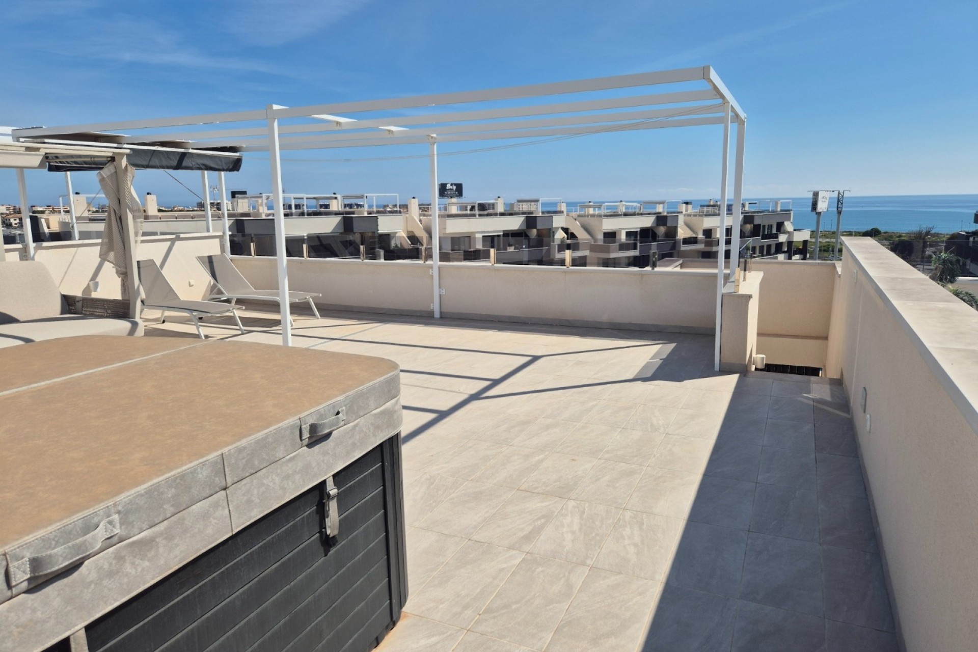 Herverkoop - Appartement / Flat -
Orihuela Costa - Playa Flamenca