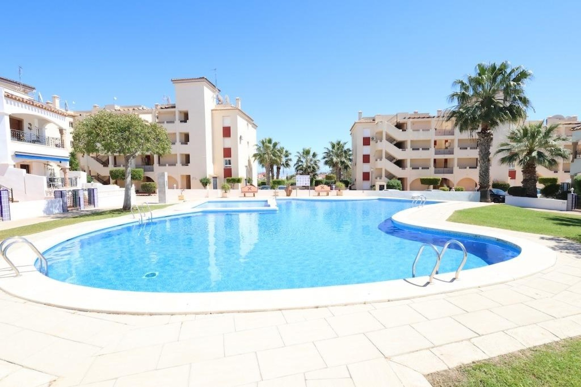 Herverkoop - Appartement / Flat -
Orihuela Costa - Playa Flamenca