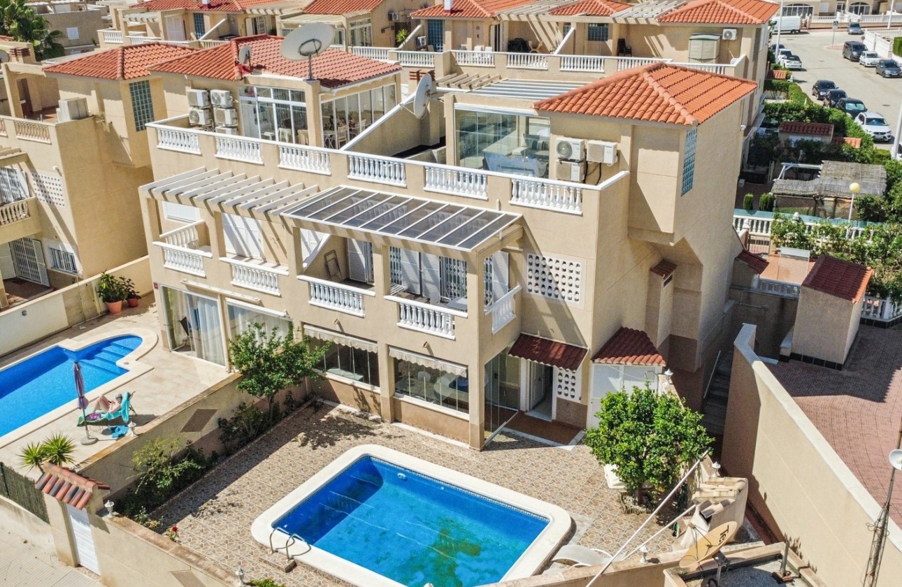 Herverkoop - Appartement / Flat -
Orihuela Costa - Playa Flamenca