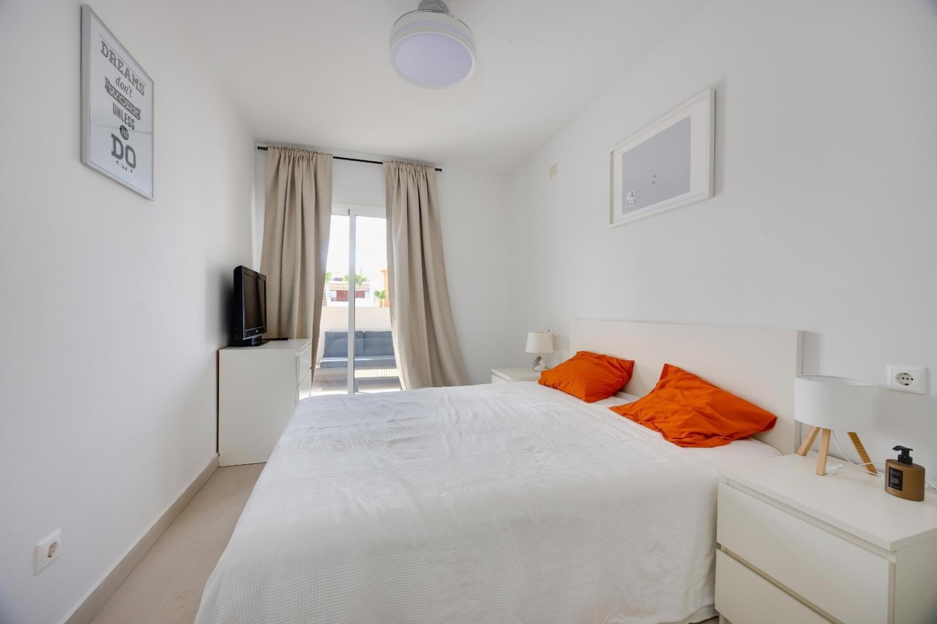 Herverkoop - Appartement / Flat -
Orihuela Costa - Playa Flamenca