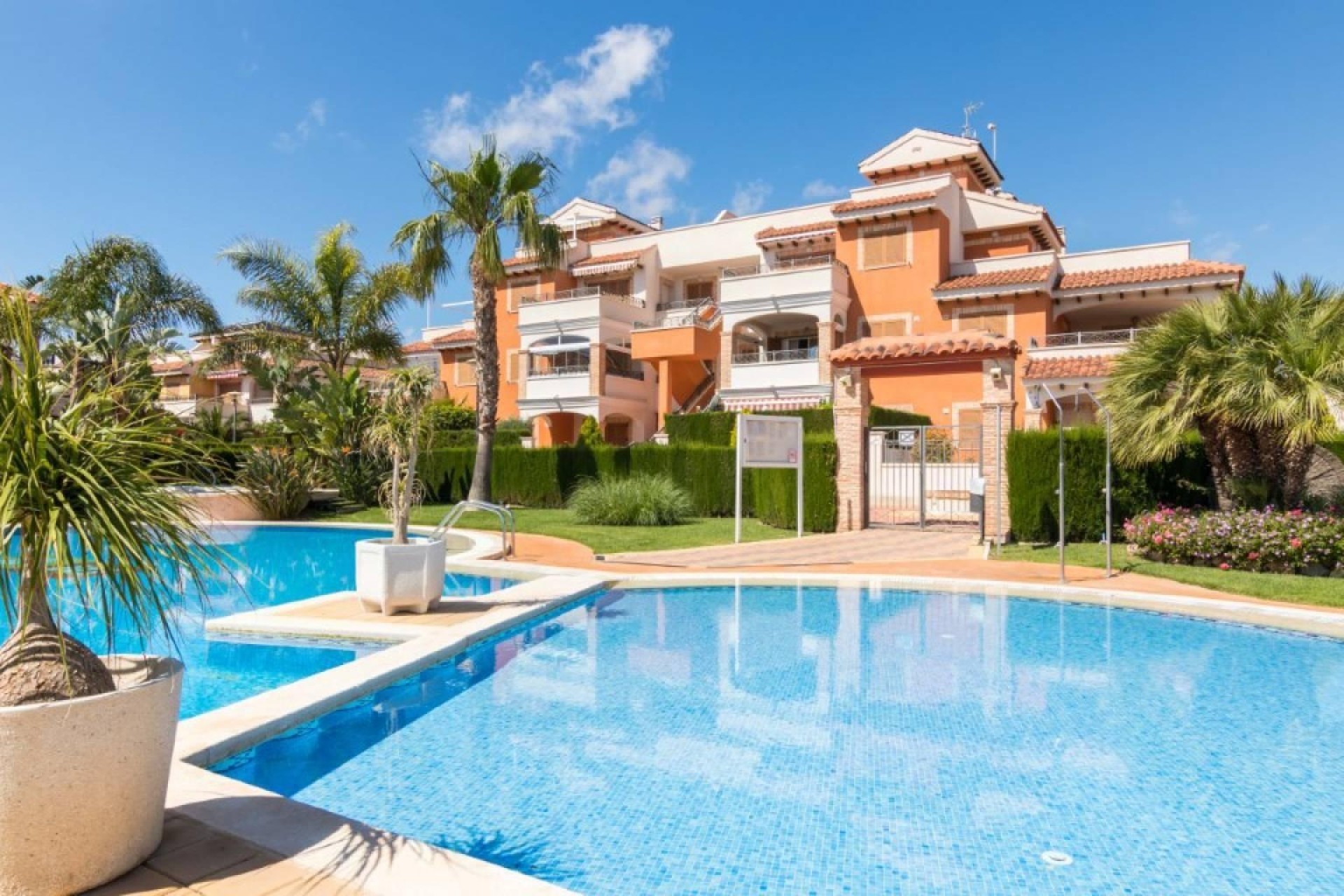Herverkoop - Appartement / Flat -
Orihuela Costa - Playa Flamenca