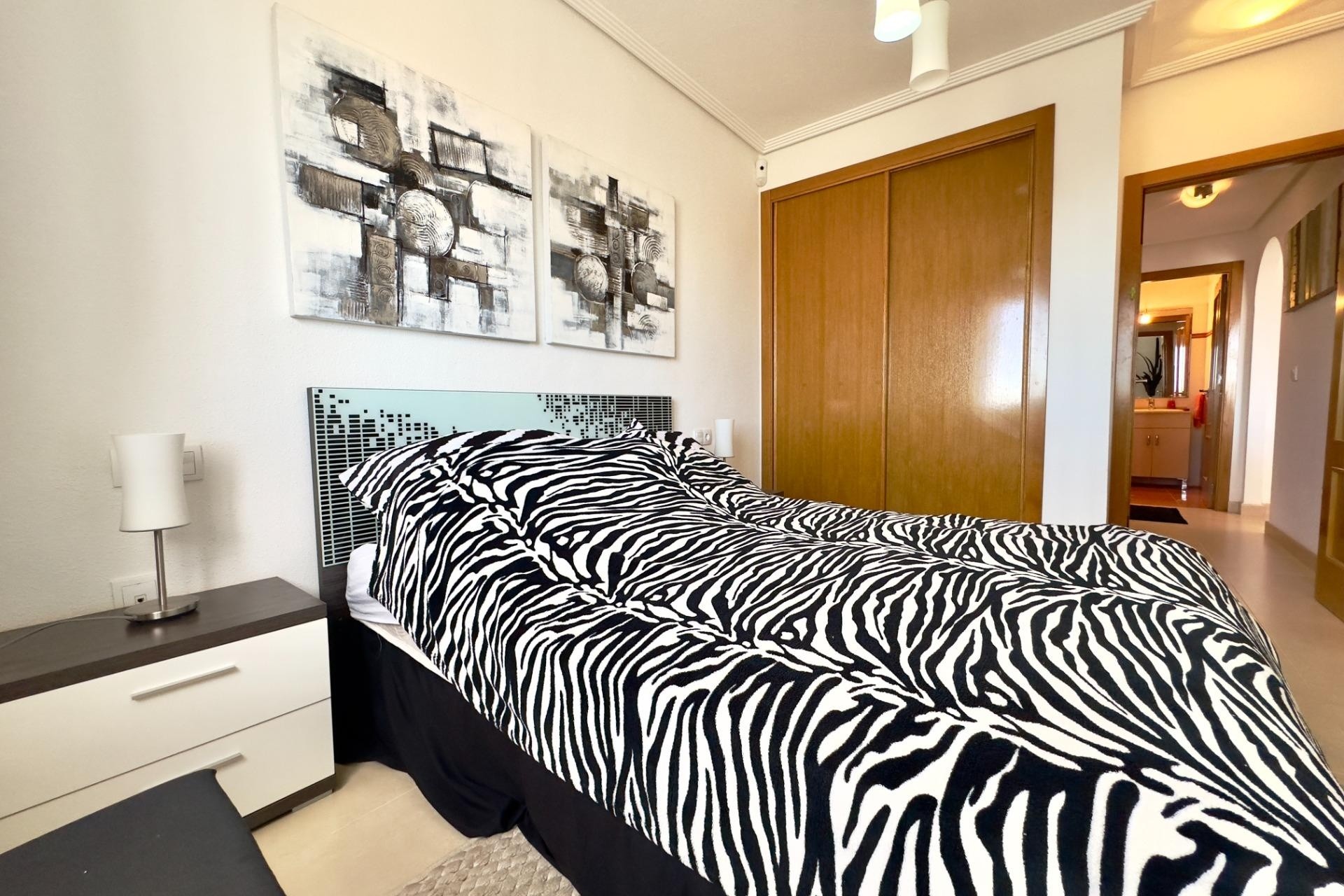 Herverkoop - Appartement / Flat -
Orihuela Costa - Playa Flamenca