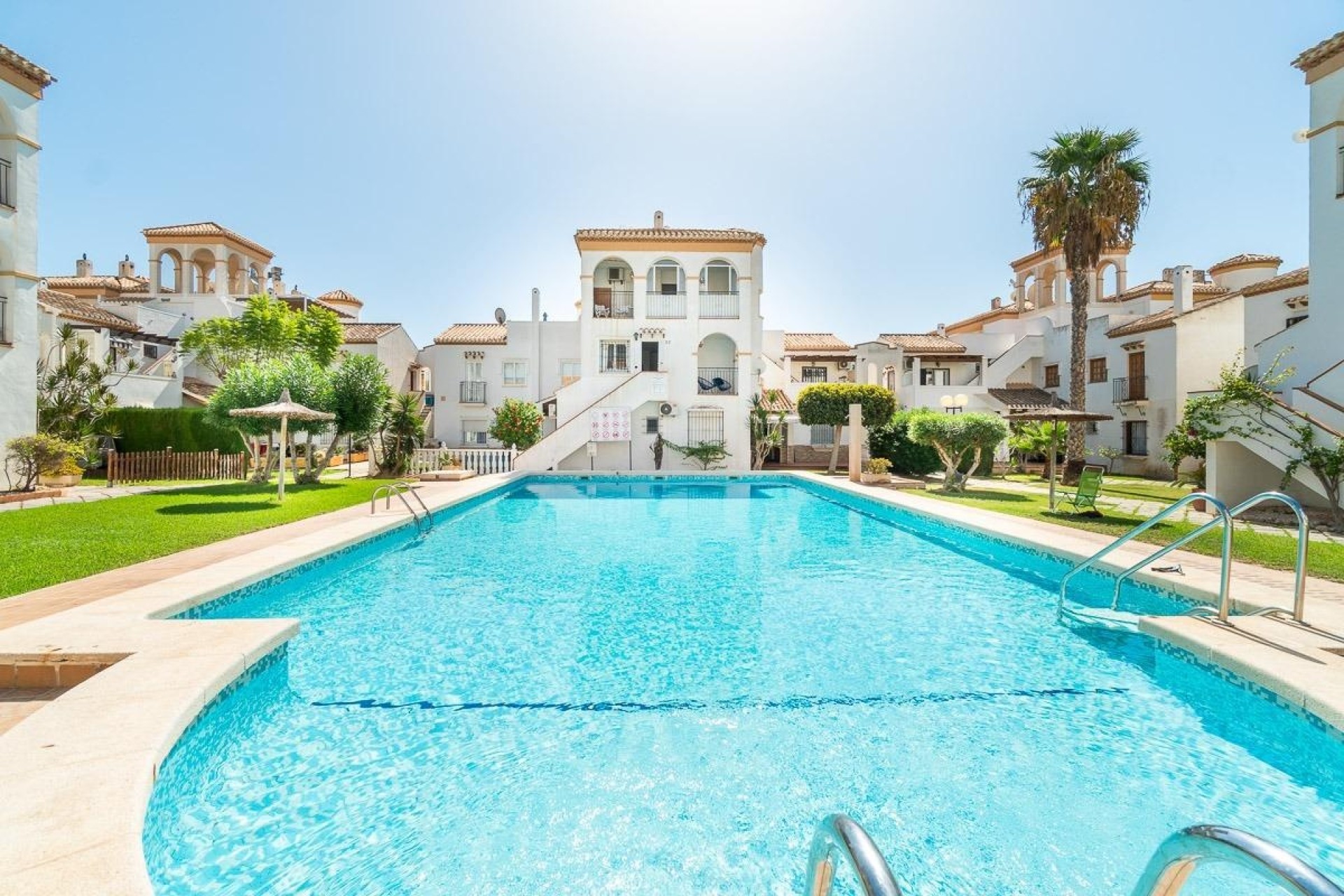 Herverkoop - Appartement / Flat -
Orihuela Costa - Playa Flamenca