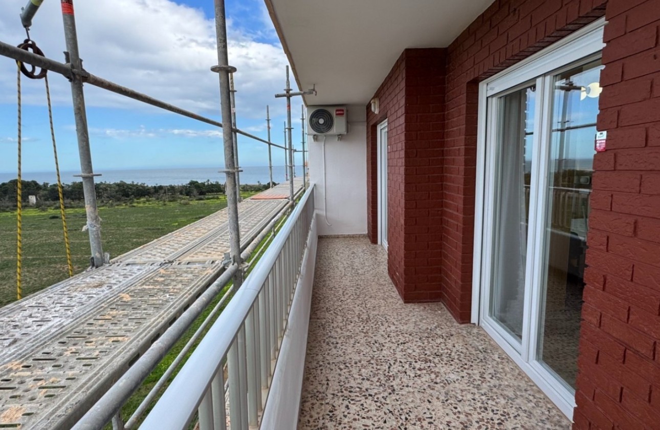 Herverkoop - Appartement / Flat -
Orihuela Costa - Punta Prima