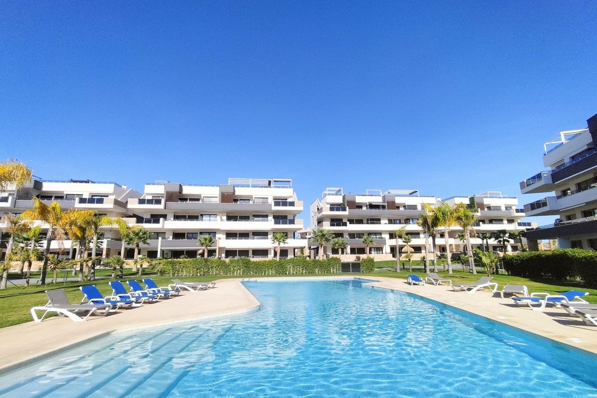 Herverkoop - Appartement / Flat -
Orihuela Costa - Punta Prima