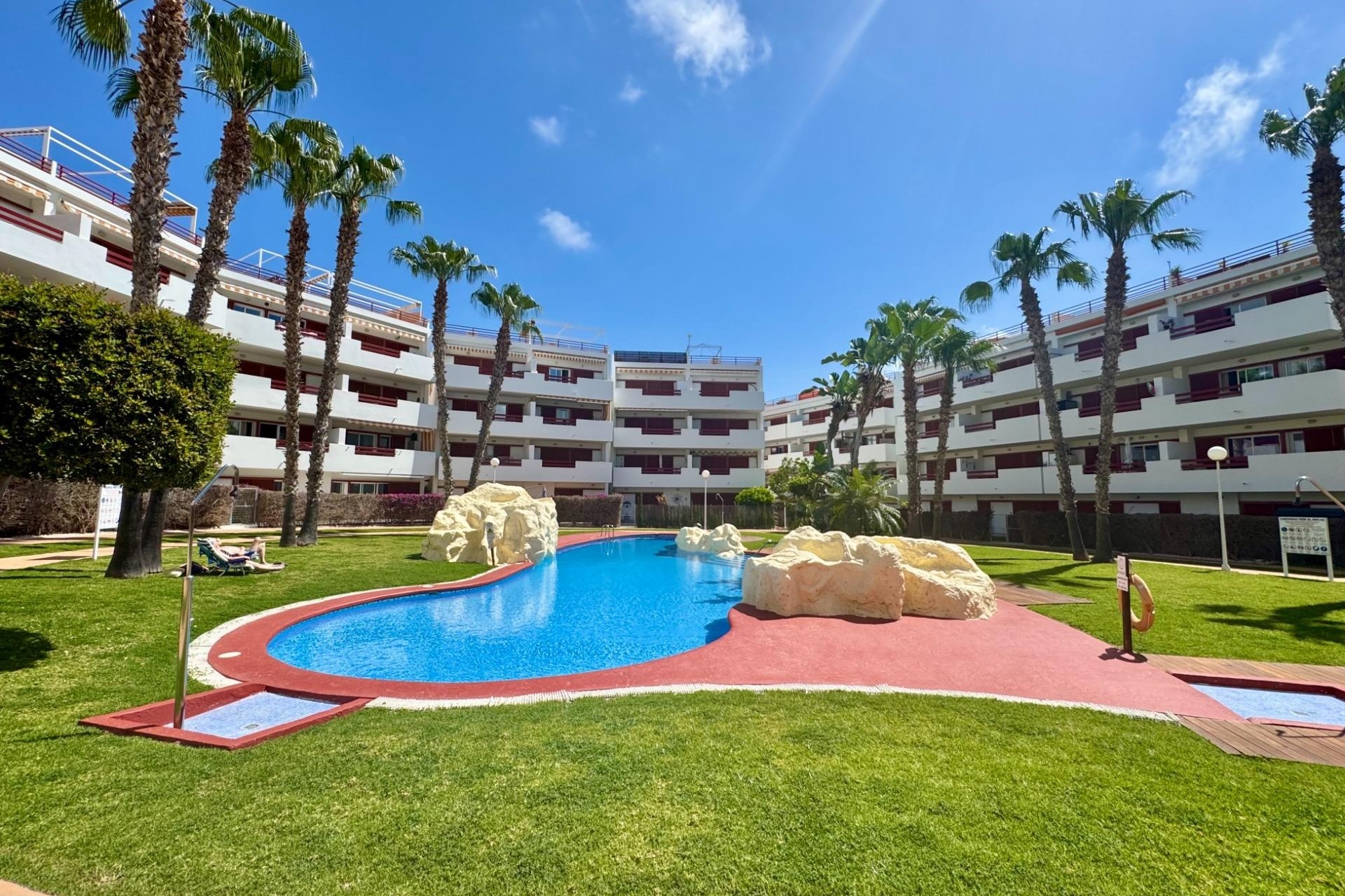 Herverkoop - Appartement / Flat -
Orihuela Costa - Punta Prima