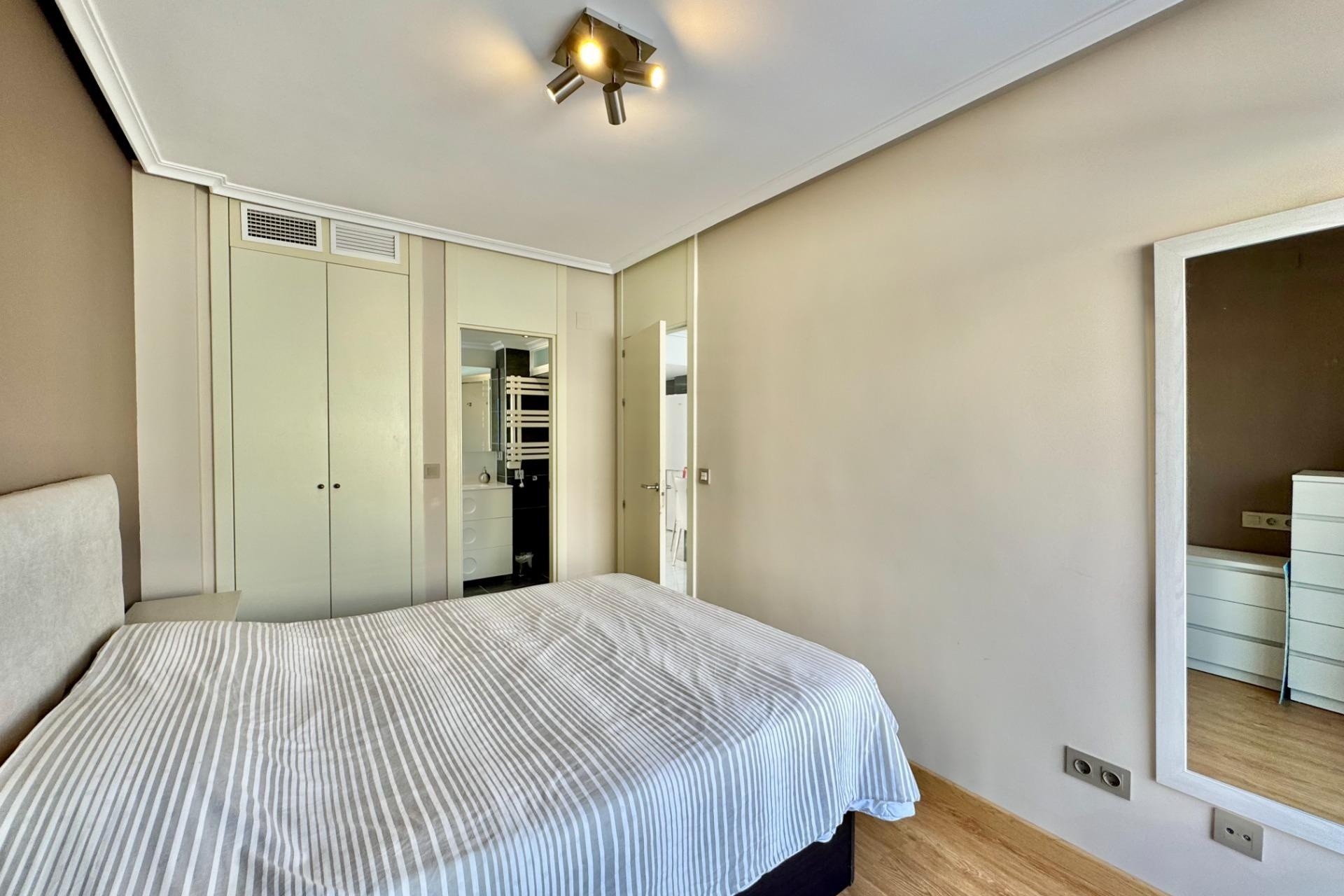 Herverkoop - Appartement / Flat -
Orihuela Costa - Punta Prima