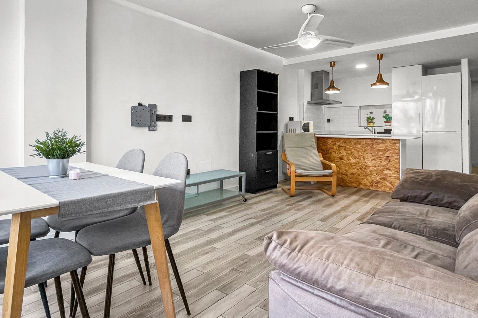 Herverkoop - Appartement / Flat -
Orihuela Costa - Punta Prima