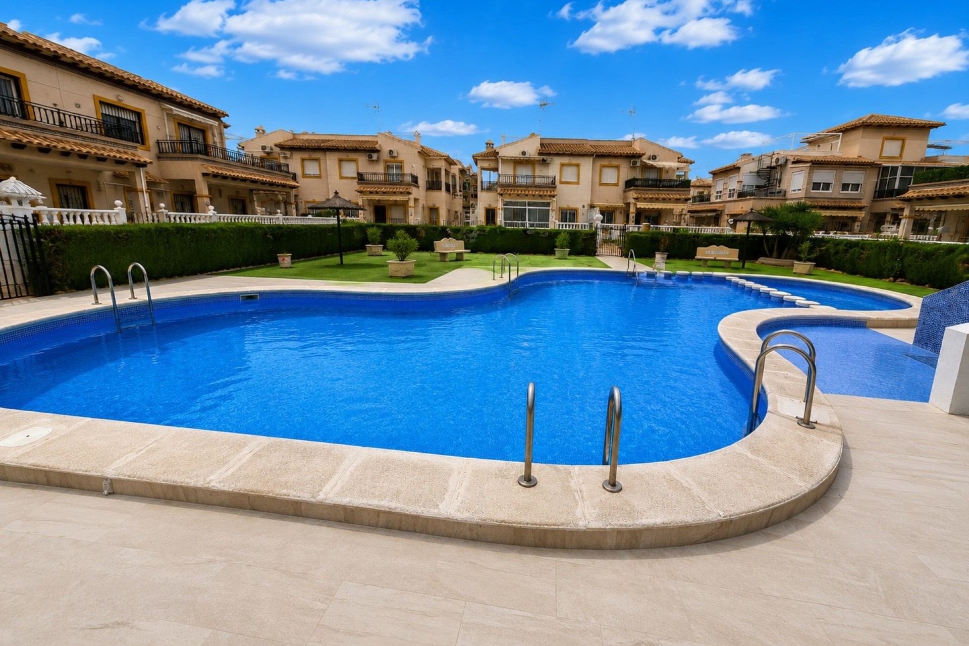 Herverkoop - Appartement / Flat -
Orihuela Costa - Punta Prima