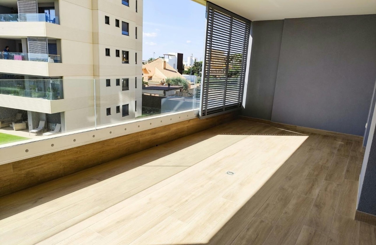 Herverkoop - Appartement / Flat -
Orihuela Costa - Punta Prima