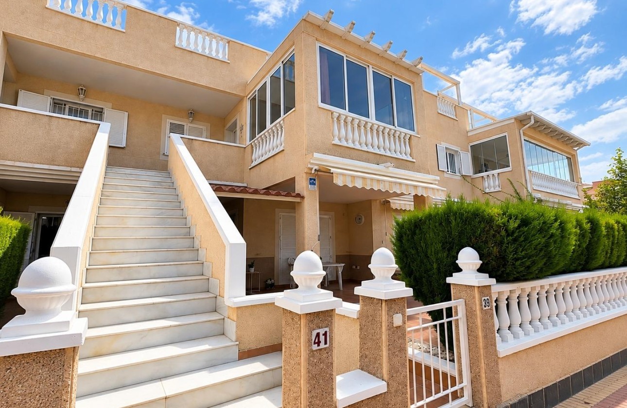 Herverkoop - Appartement / Flat -
Orihuela Costa - Punta Prima
