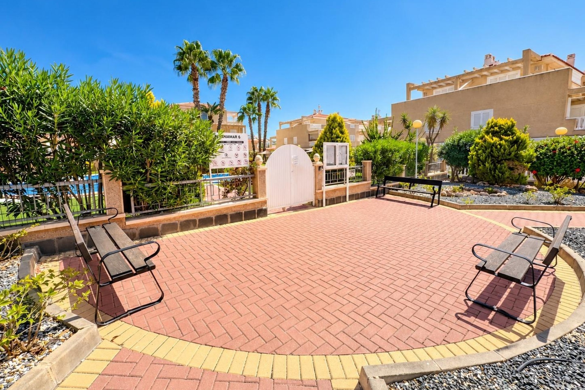 Herverkoop - Appartement / Flat -
Orihuela Costa - Punta Prima
