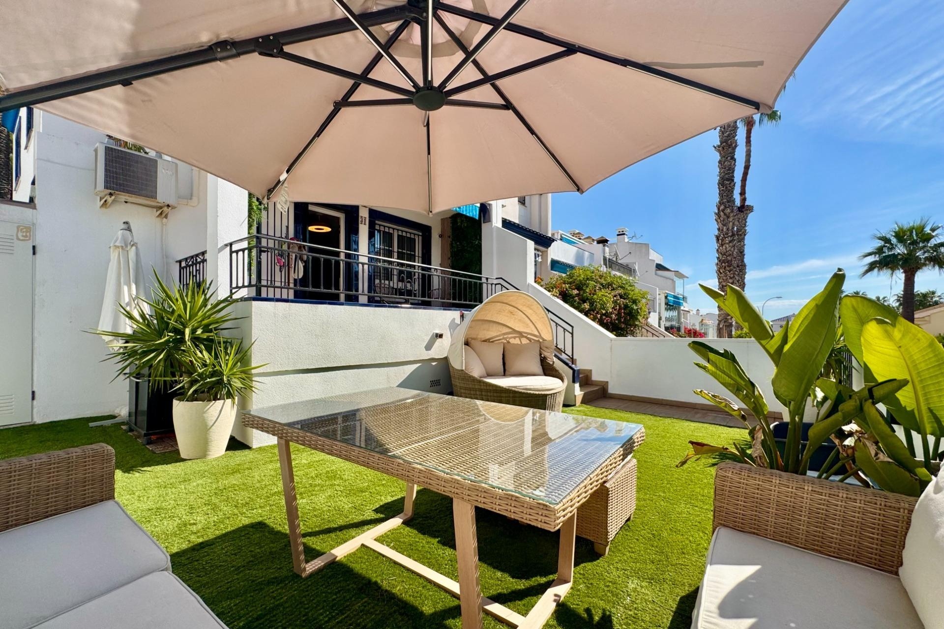 Herverkoop - Appartement / Flat -
Orihuela Costa - Villamartín-Las Filipinas