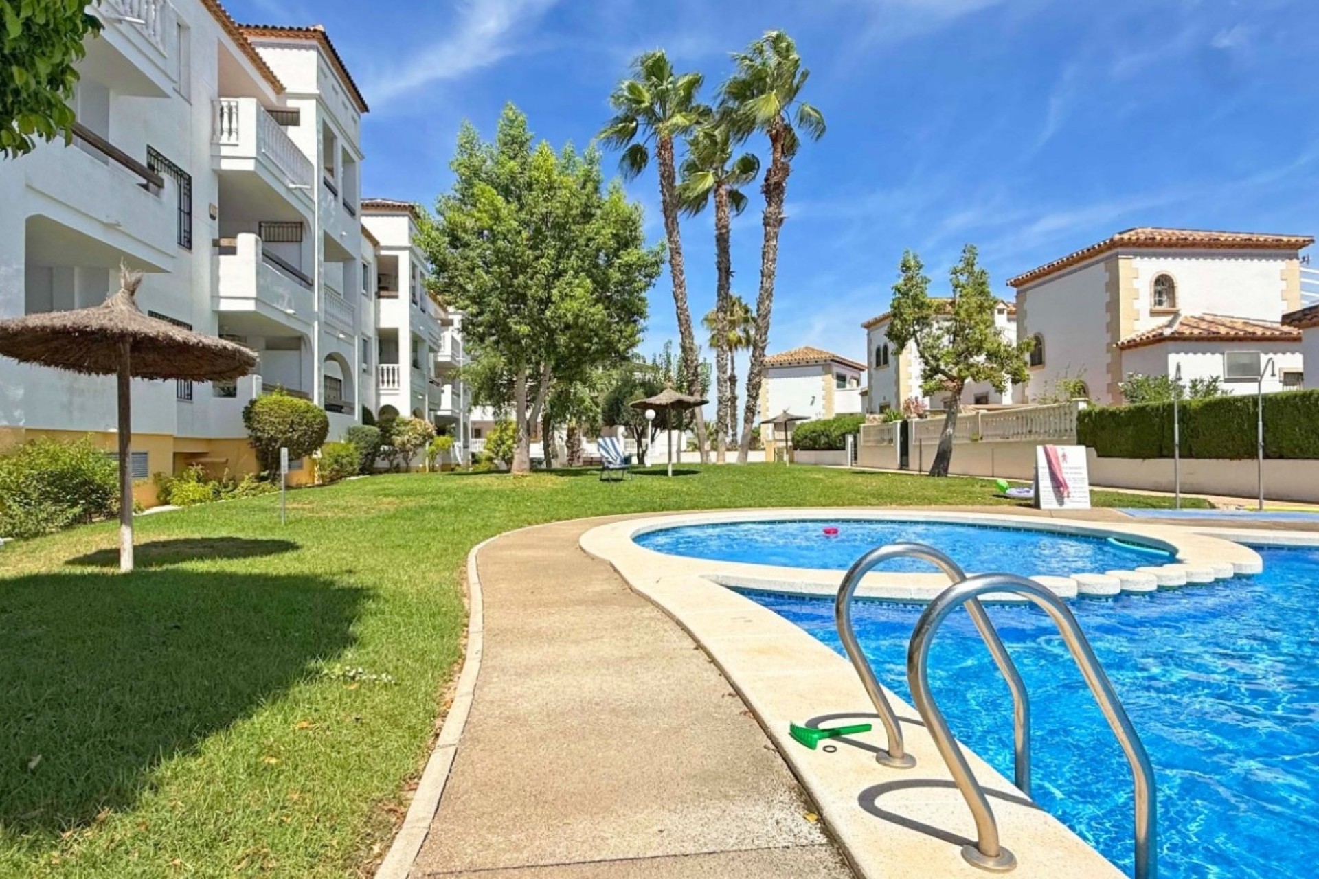 Herverkoop - Appartement / Flat -
Orihuela Costa - Villamartín