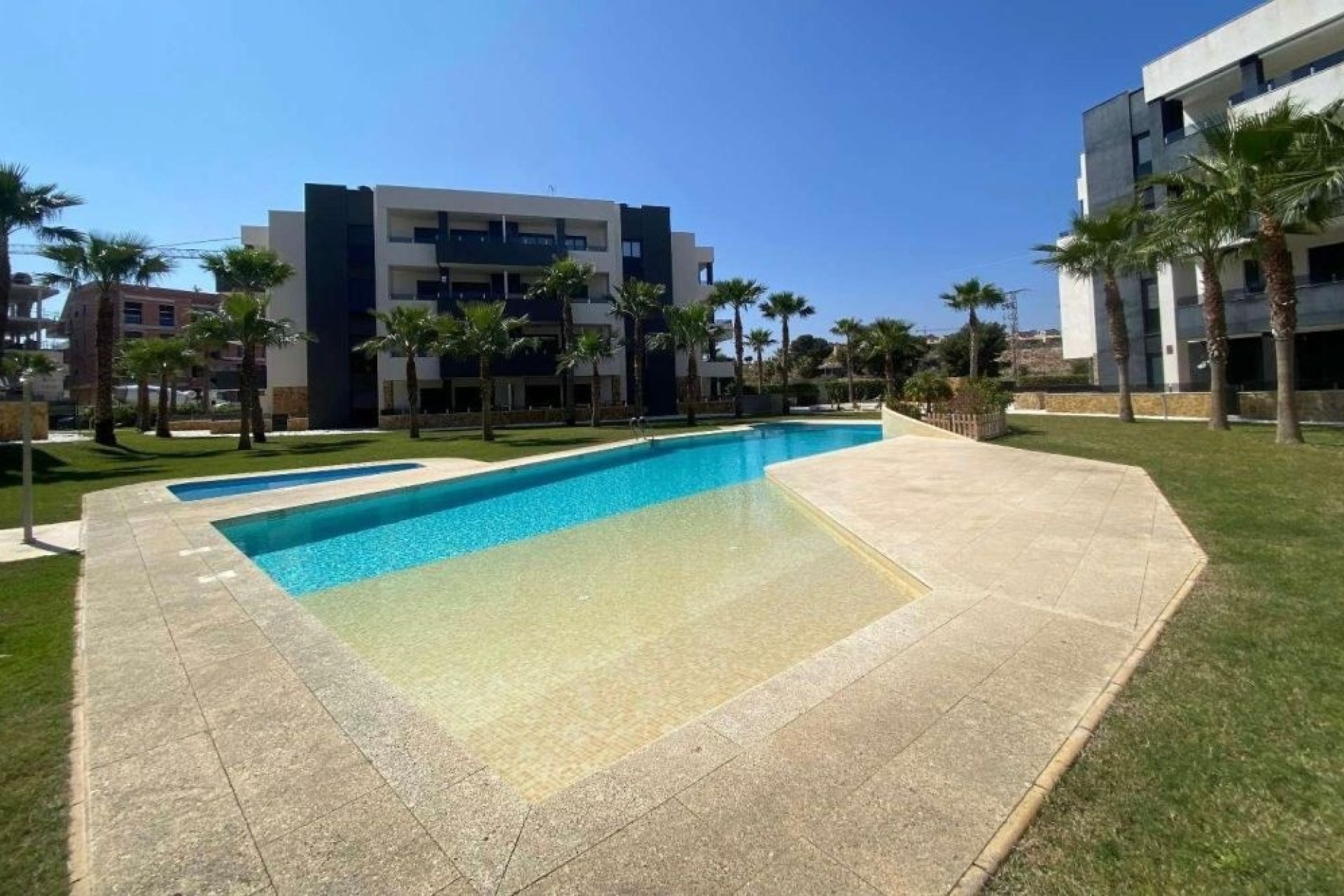 Herverkoop - Appartement / Flat -
Orihuela Costa