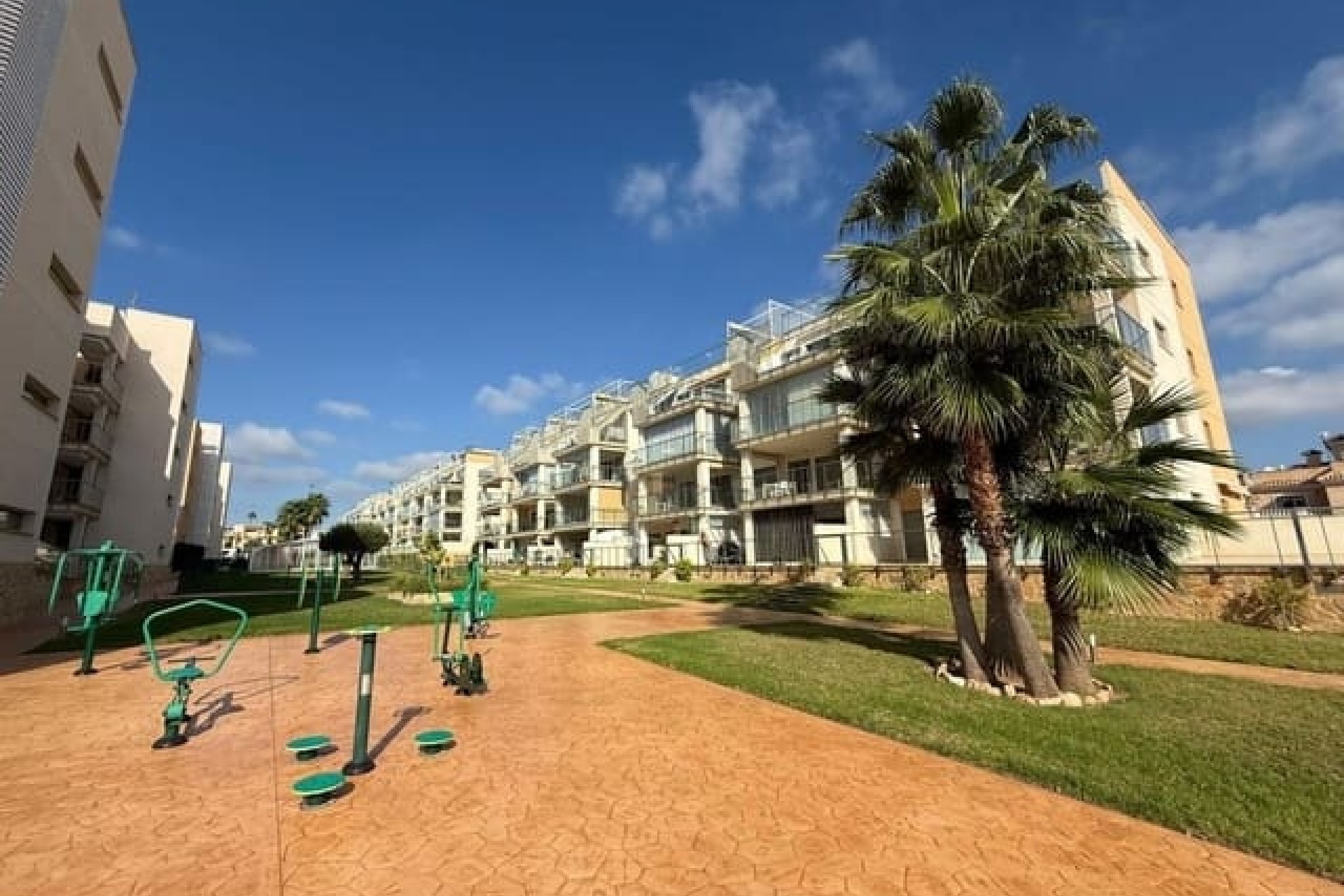 Herverkoop - Appartement / Flat -
Orihuela Costa