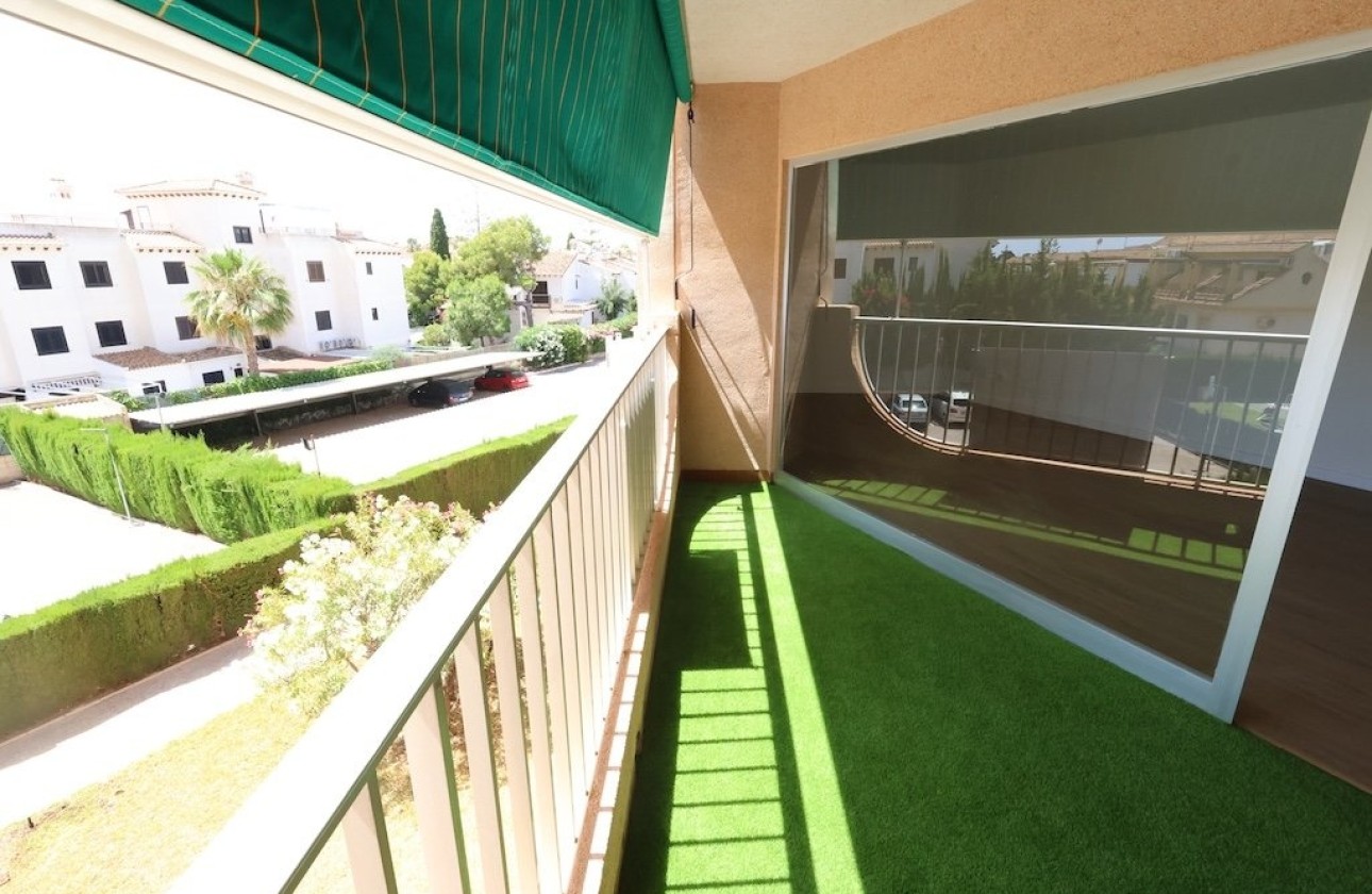 Herverkoop - Appartement / Flat -
Orihuela Costa