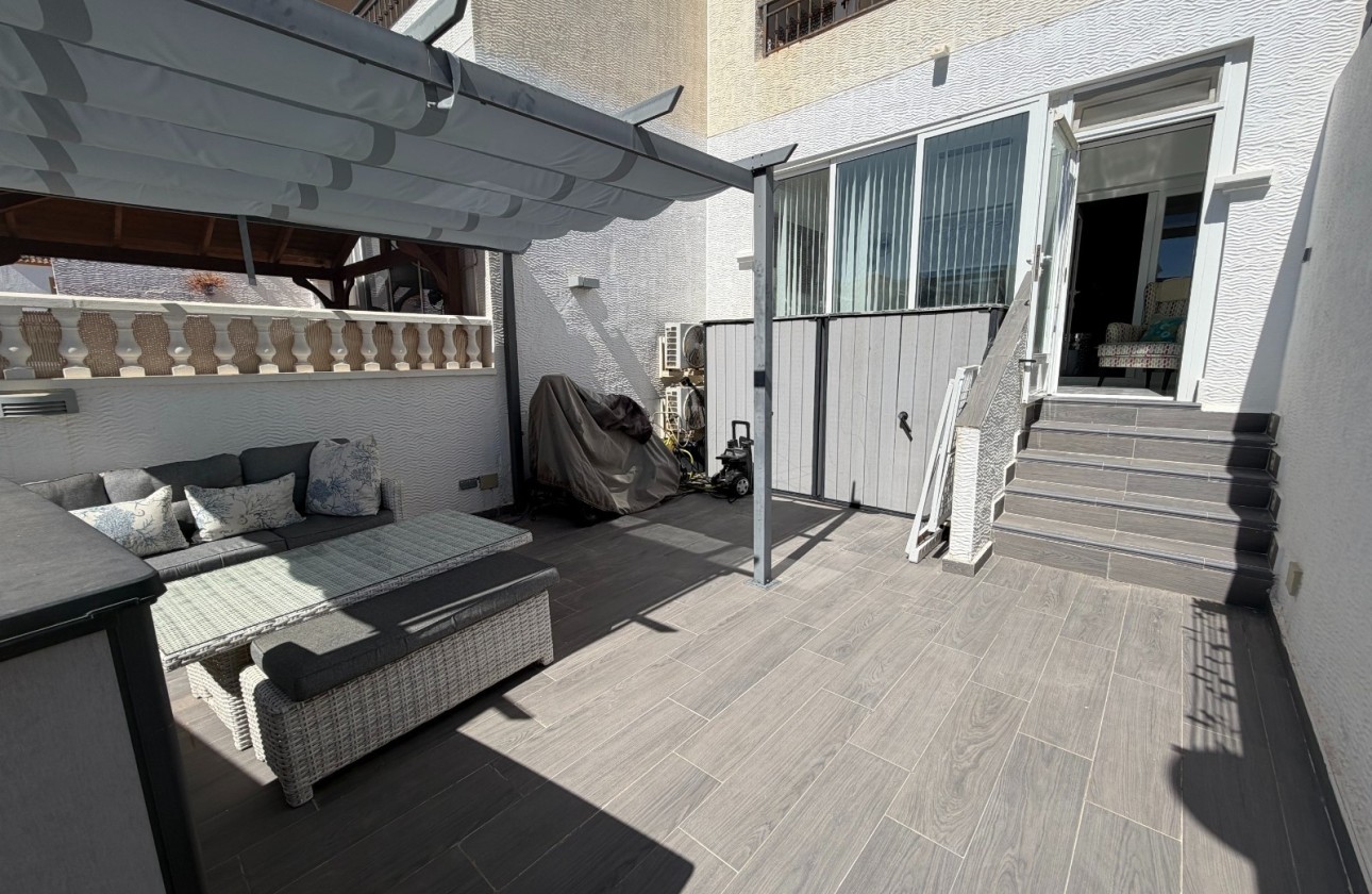 Herverkoop - Appartement / Flat -
Orihuela - Entre Naranjos - Vistabella Golf
