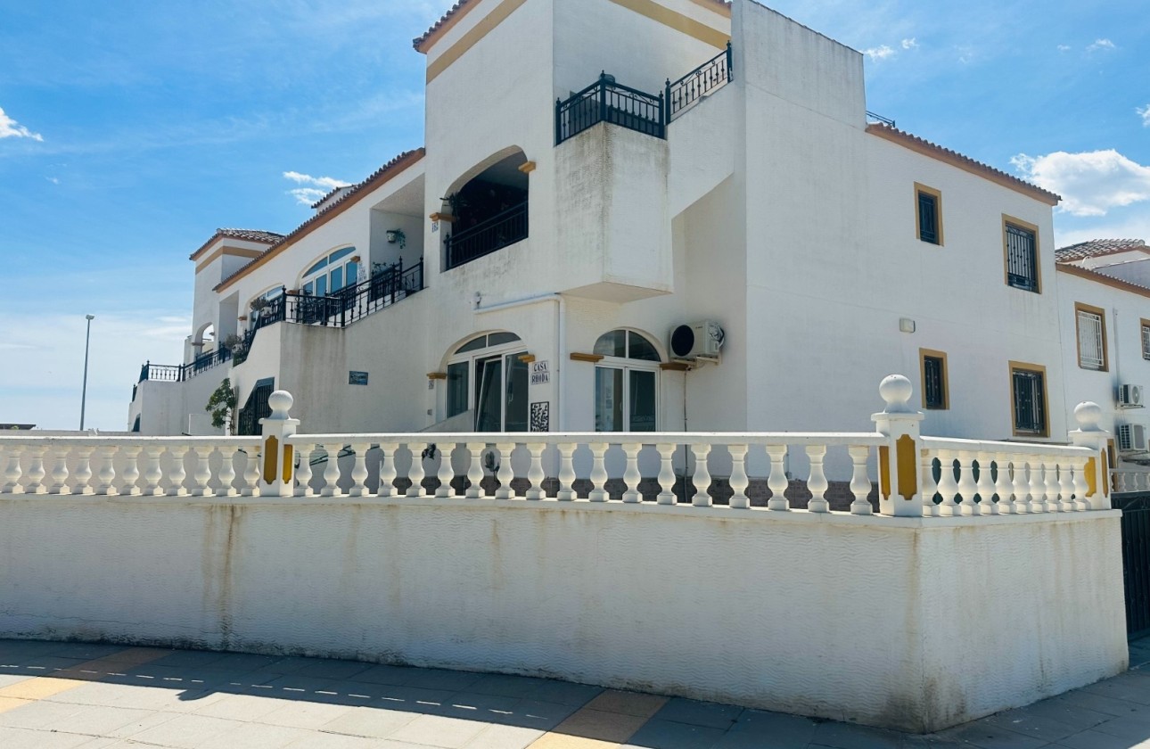 Herverkoop - Appartement / Flat -
Orihuela - Entre Naranjos - Vistabella