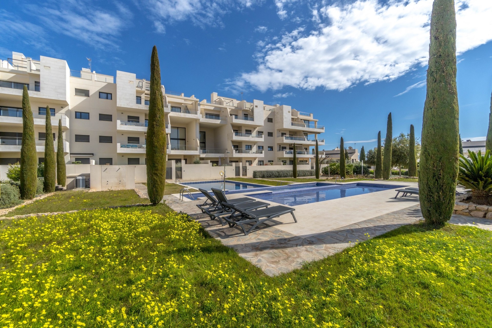 Herverkoop - Appartement / Flat -
Orihuela - Inland