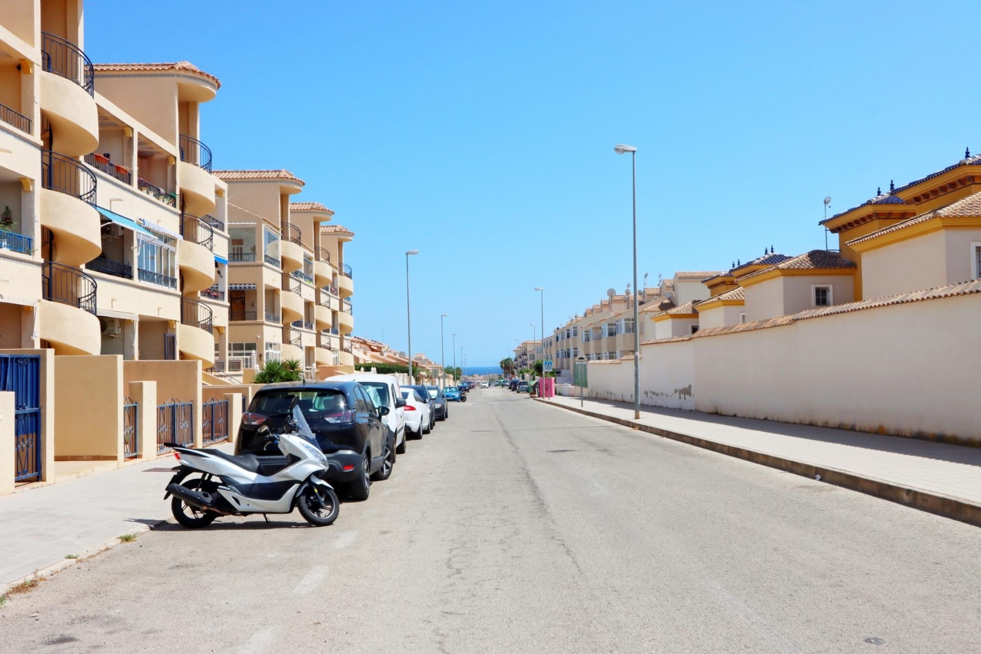 Herverkoop - Appartement / Flat -
Orihuela - Los Balcones Y Los Altos
