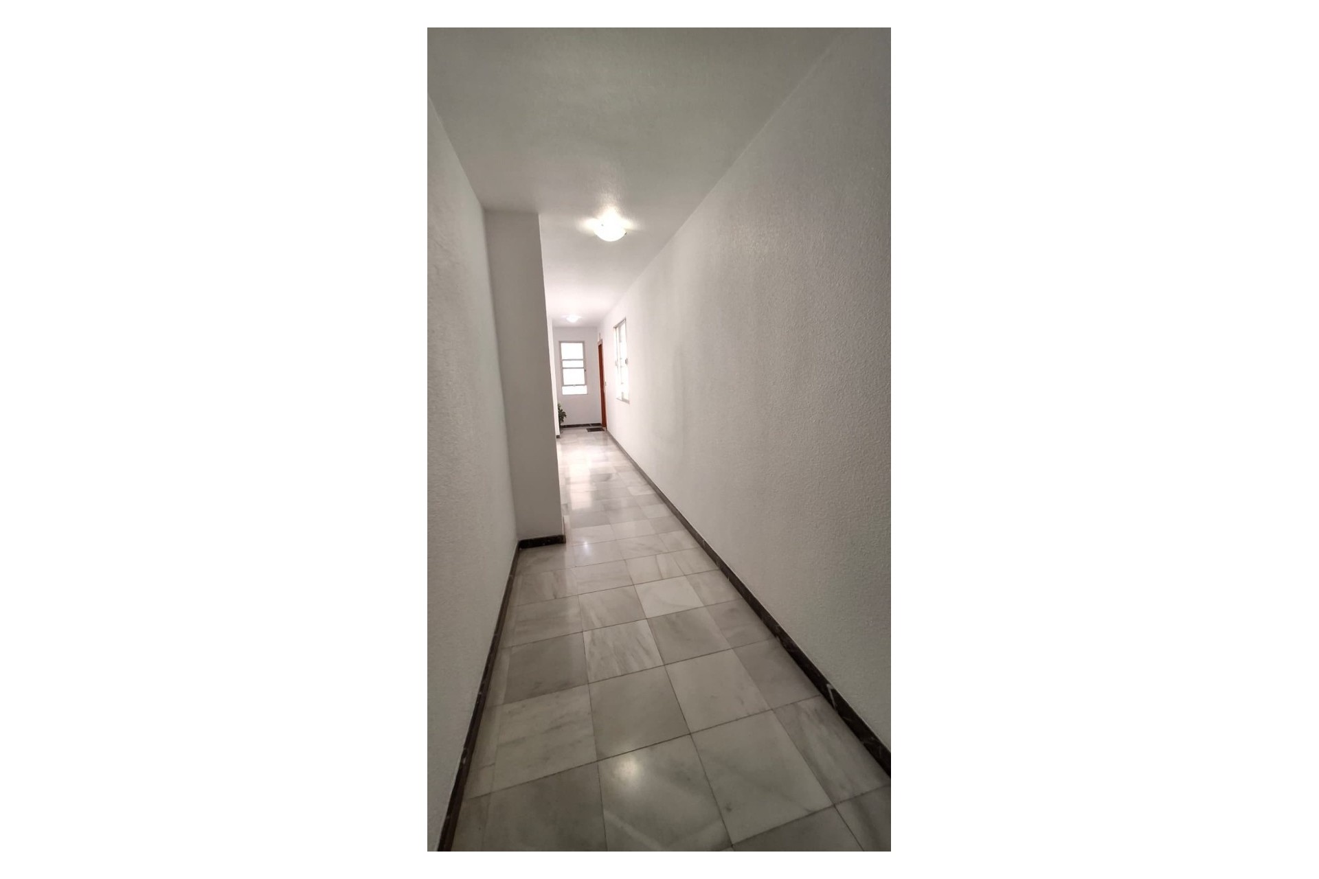 Herverkoop - Appartement / Flat -
Orihuela - Zona Centro