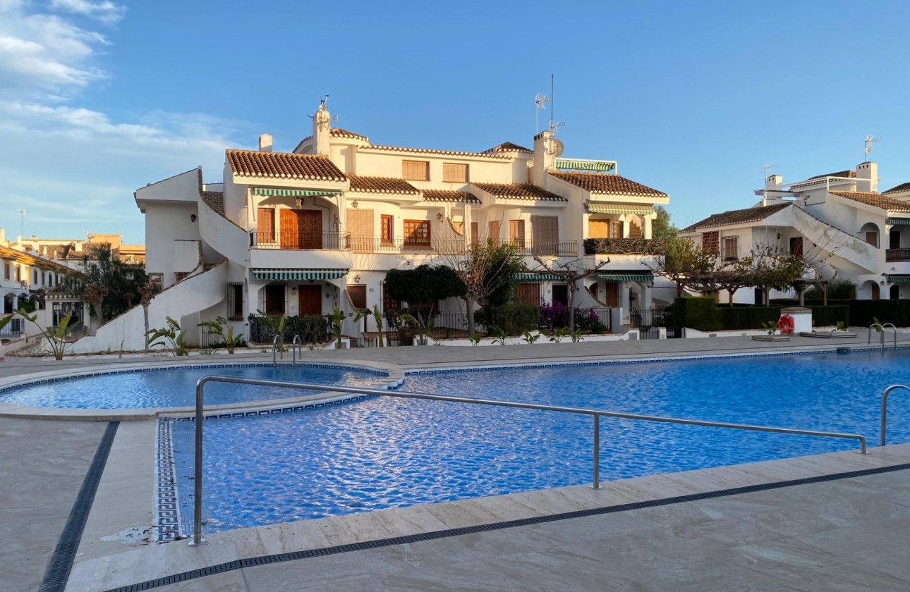 Herverkoop - Appartement / Flat -
Pilar de la Horadada - Torre de la Horadada