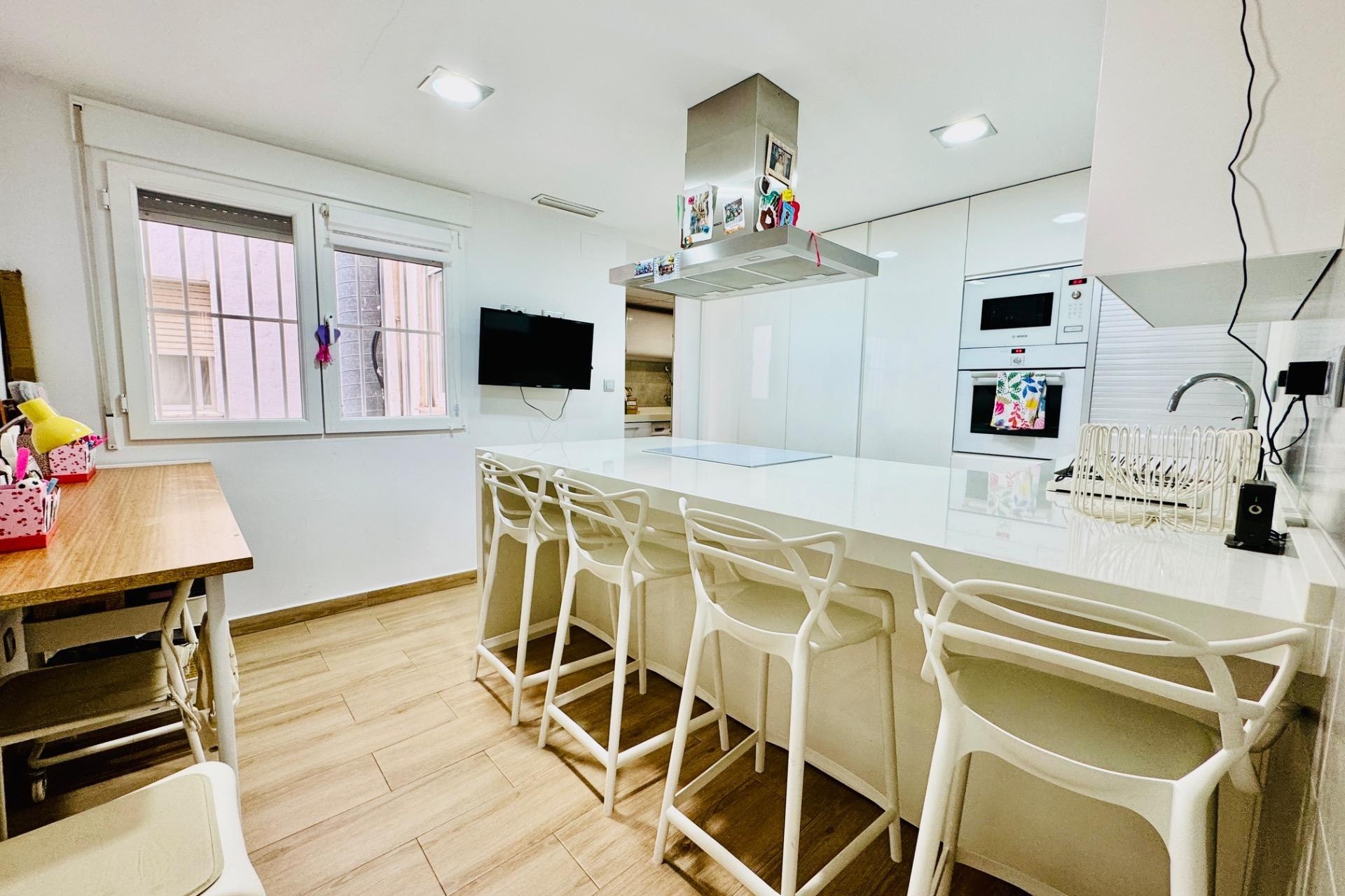 Herverkoop - Appartement / Flat -
Pilar de la Horadada - Zona Pueblo