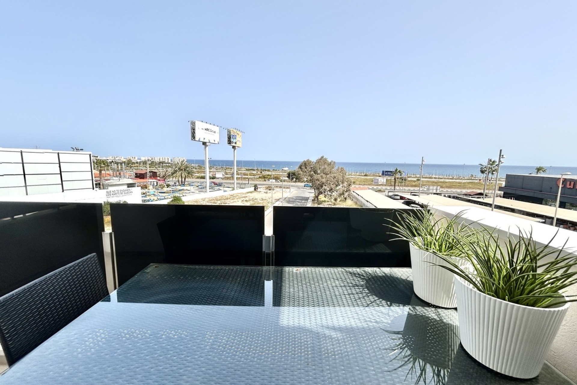 Herverkoop - Appartement / Flat -
Playa Flamenca - Costa Blanca